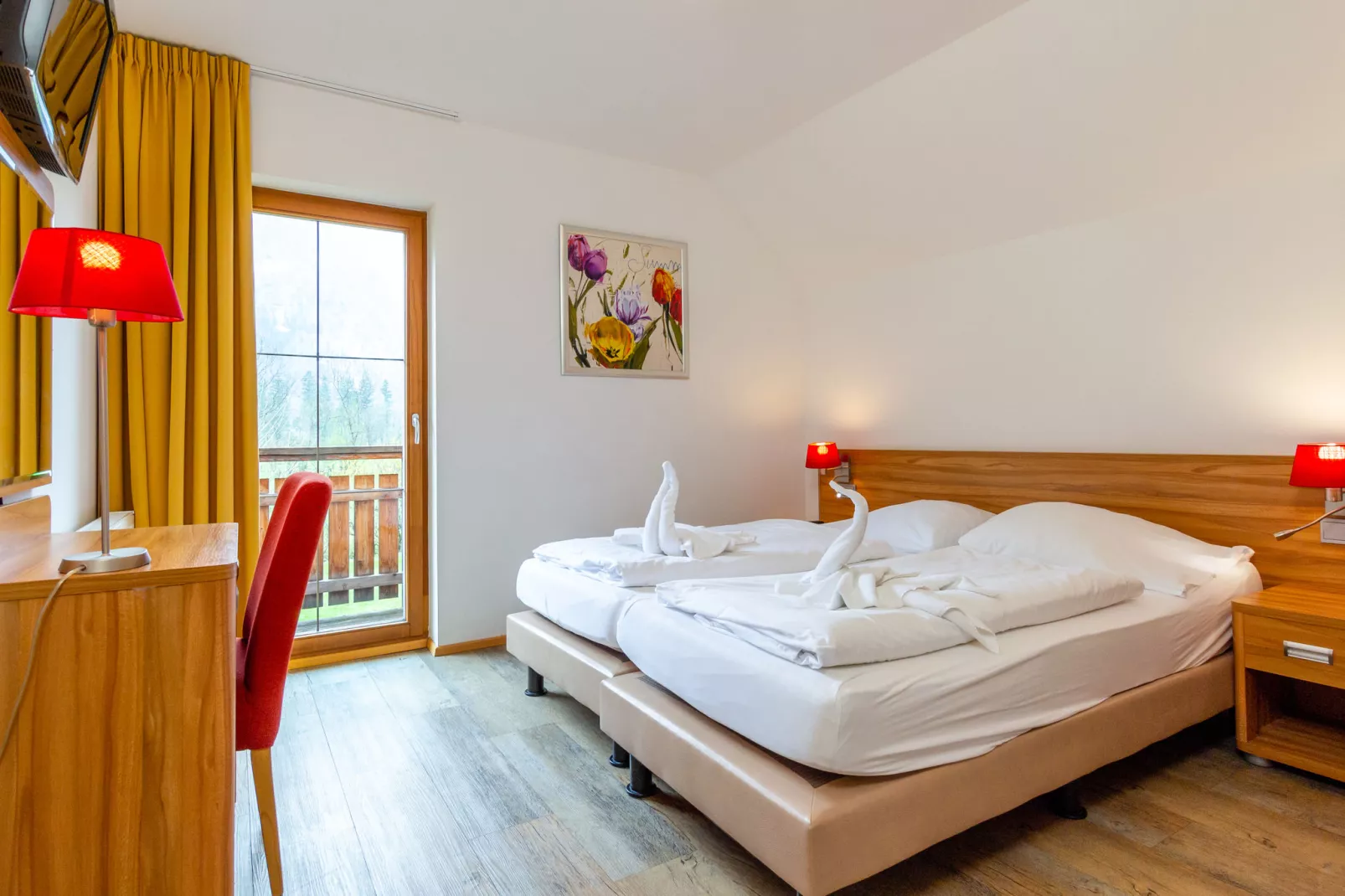 Luxery Salzkammergut Chalet E-Bedroom