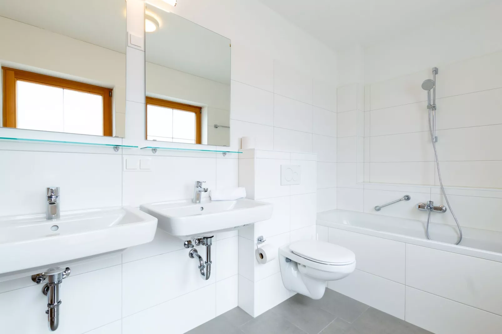 Luxery Salzkammergut Chalet G-Bathroom