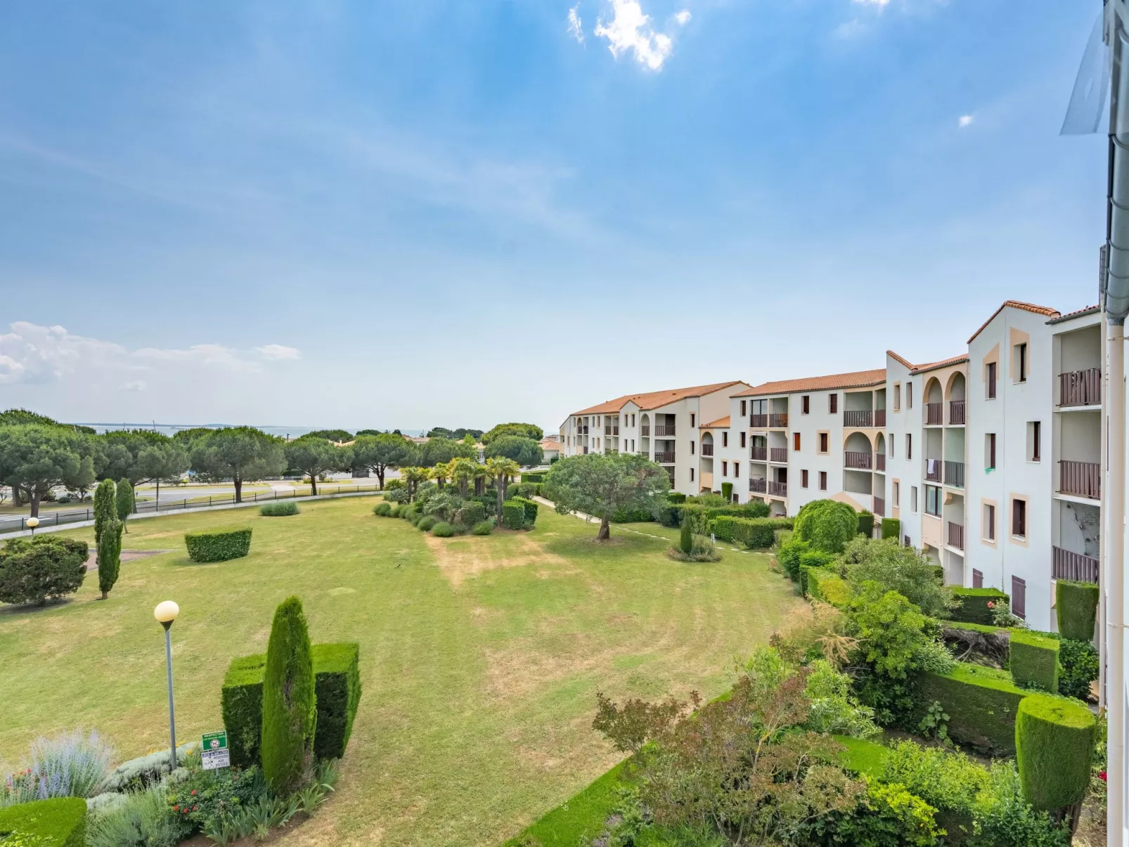 Les Balcons de l'Atlantique-Outside