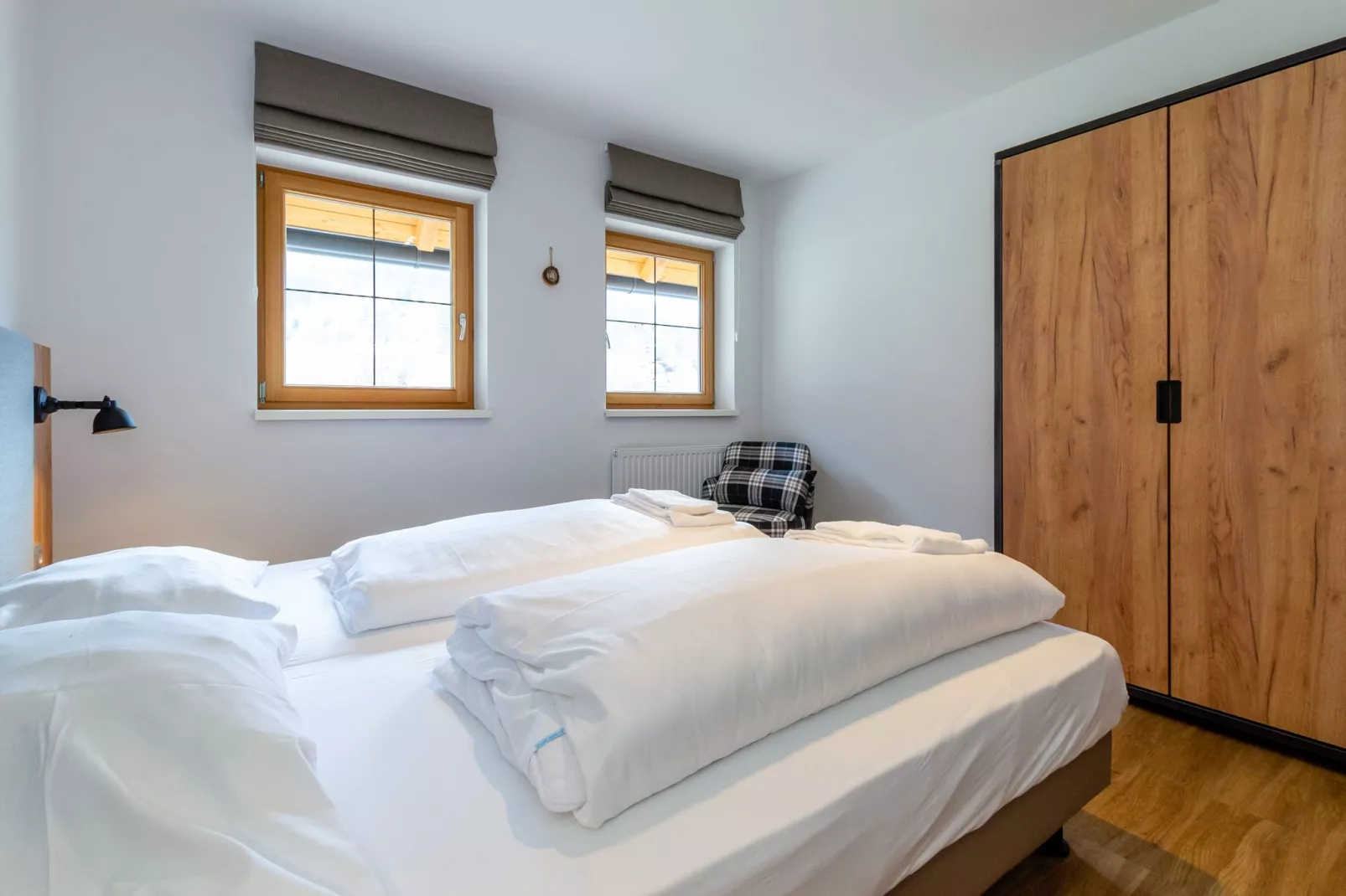 Luxery Salzkammergut Chalet H-Bedroom