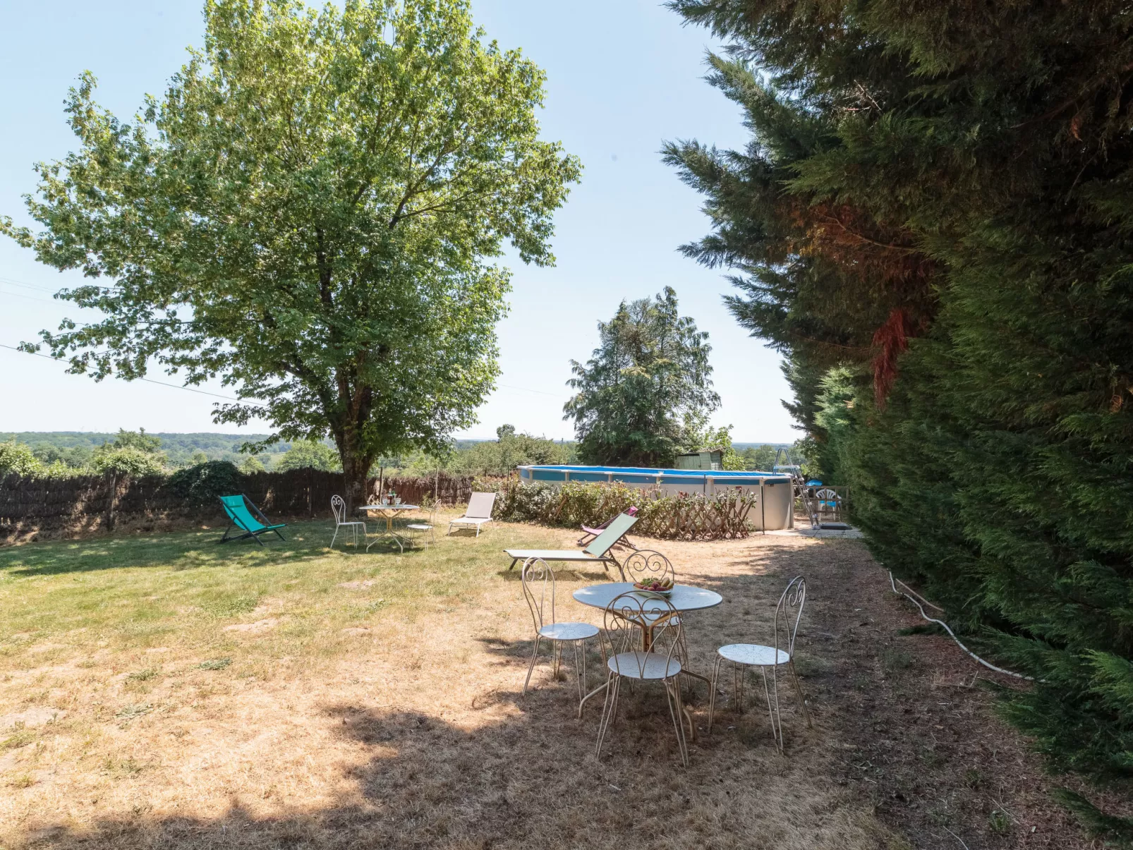 Le Jardin de Timothee-Dehors