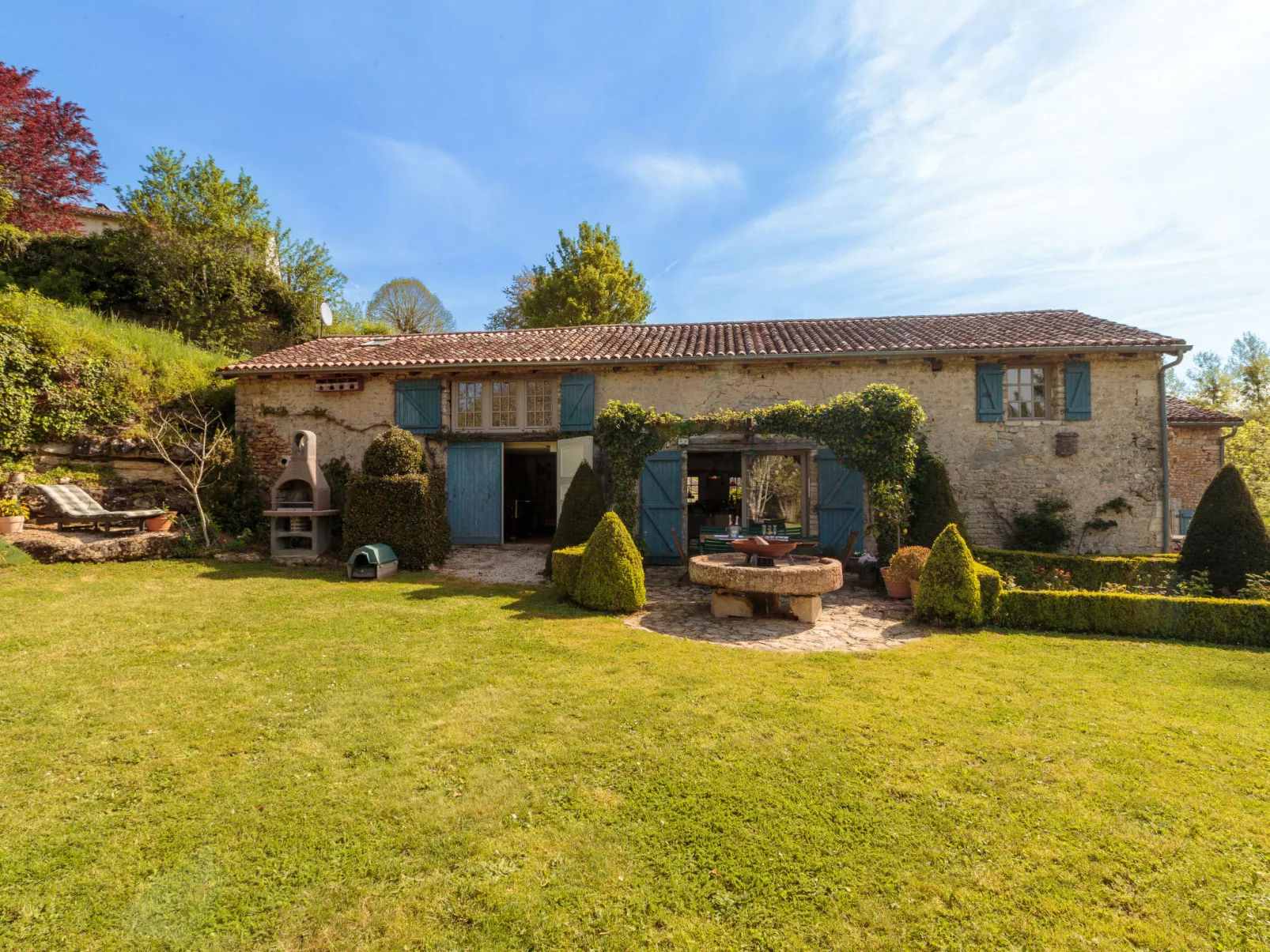 Moulin De Mois-Dehors