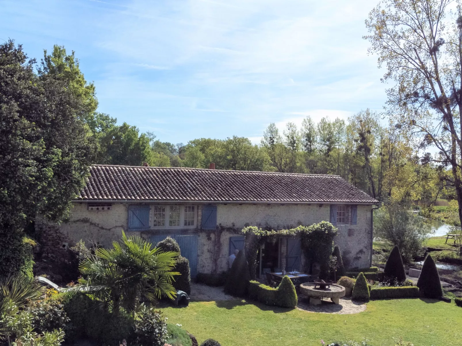 Moulin De Mois-Dehors