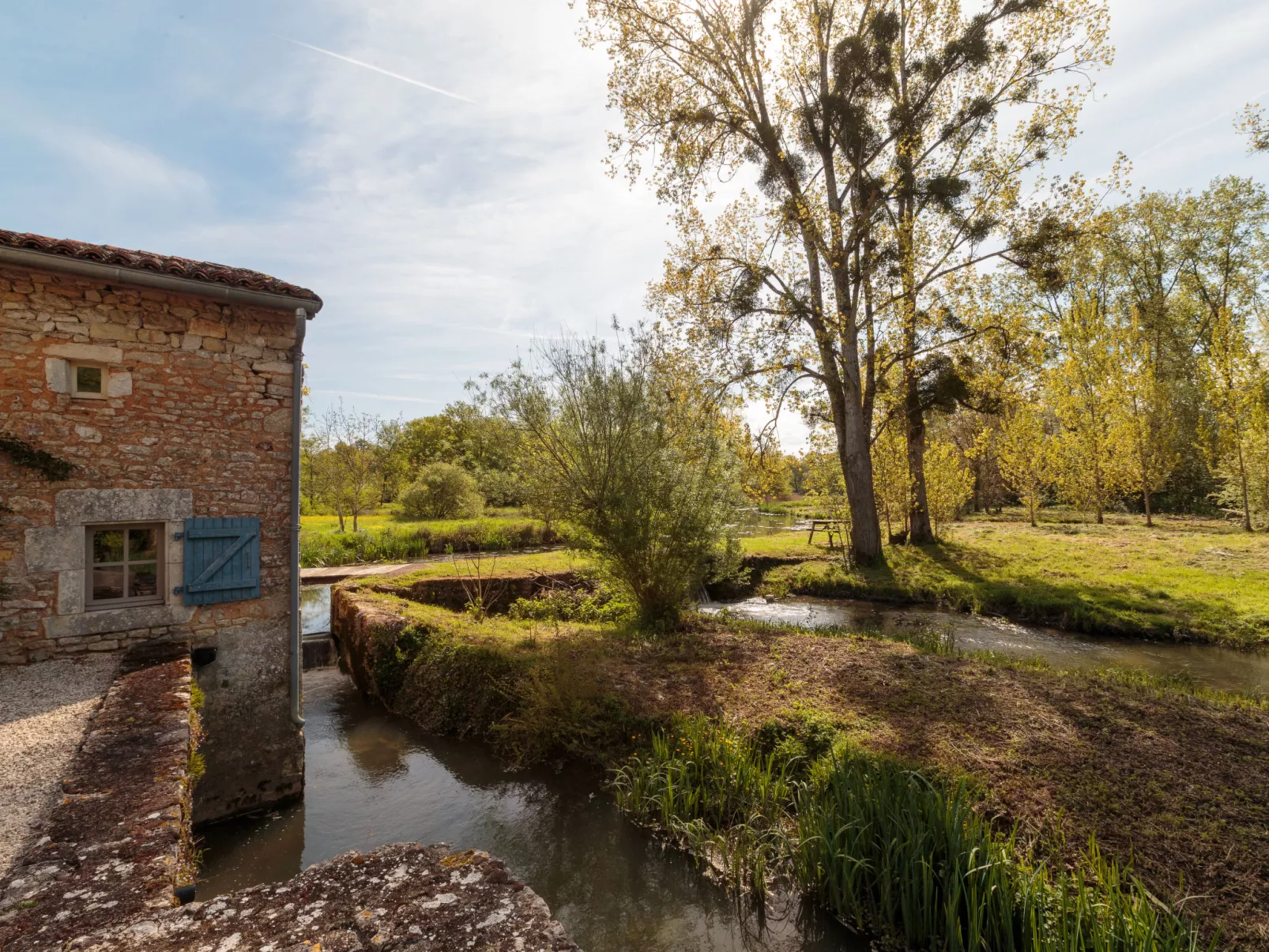Moulin De Mois-Dehors