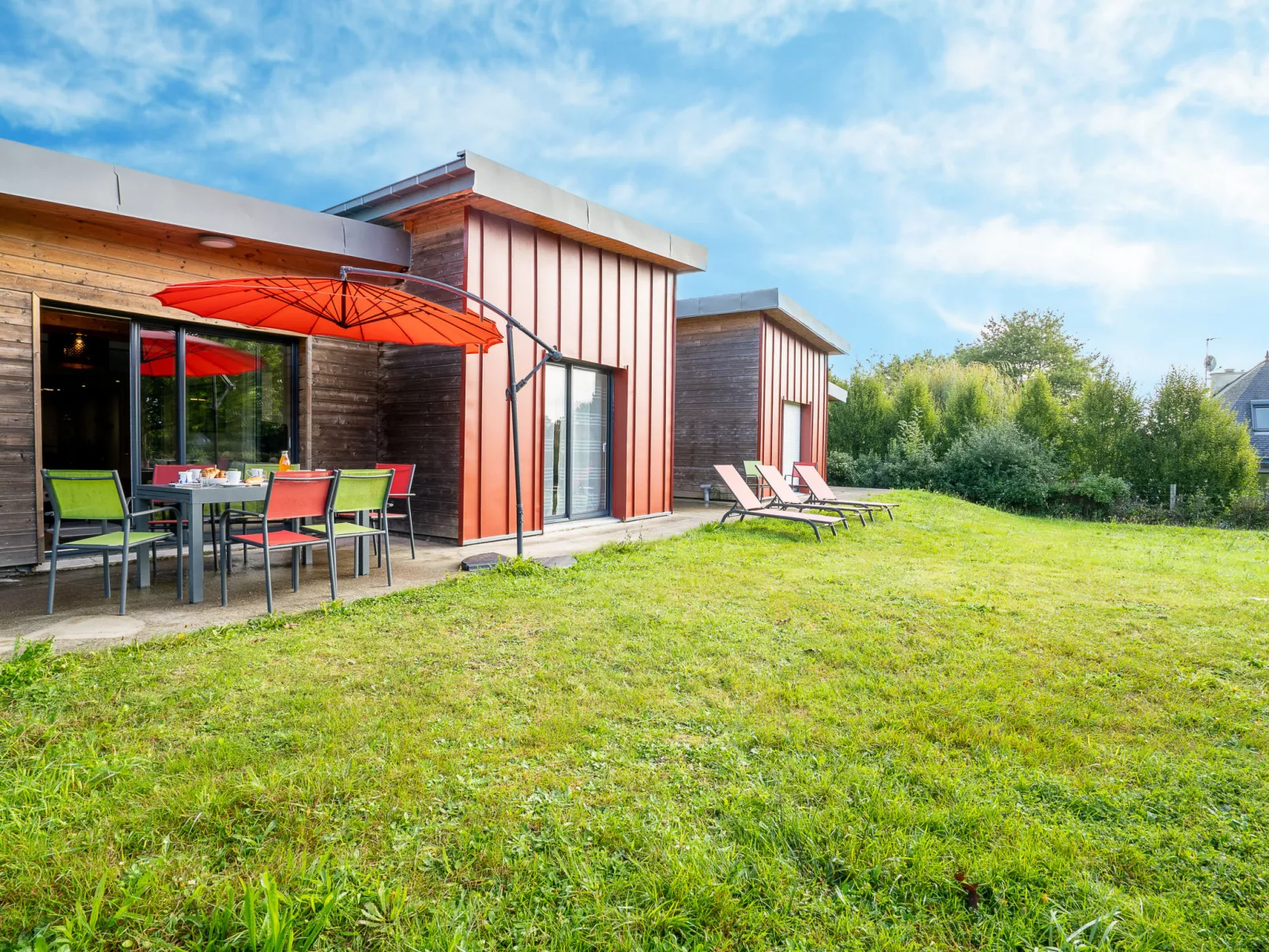 Villa Heol-Outside