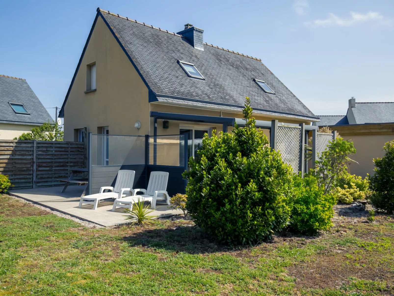 Rève de Plage-Outside