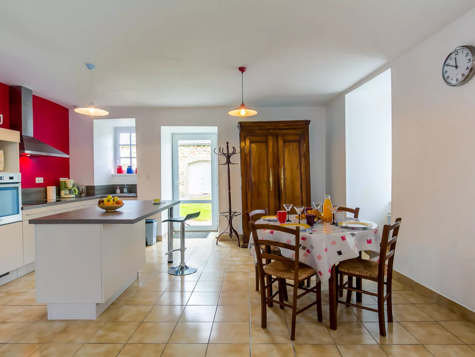 Le Manoir-Inside