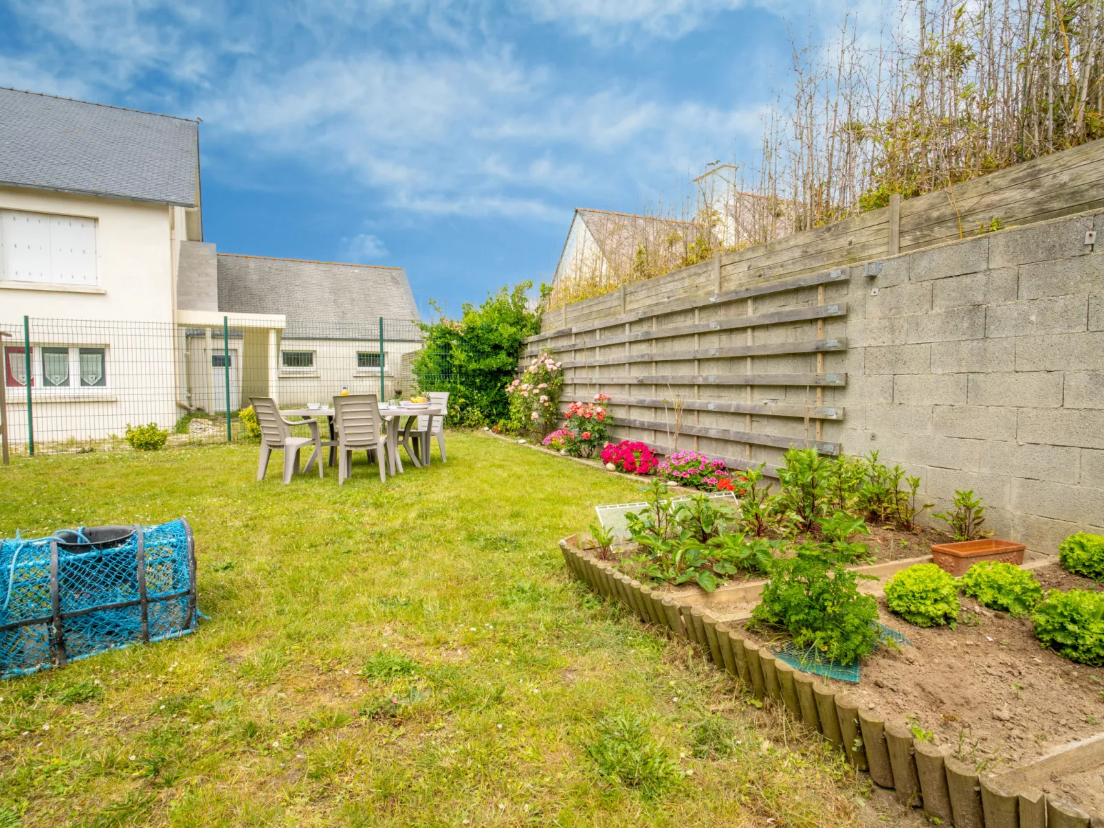 Les Chardons Bleus 2 (BRP205)-Outside
