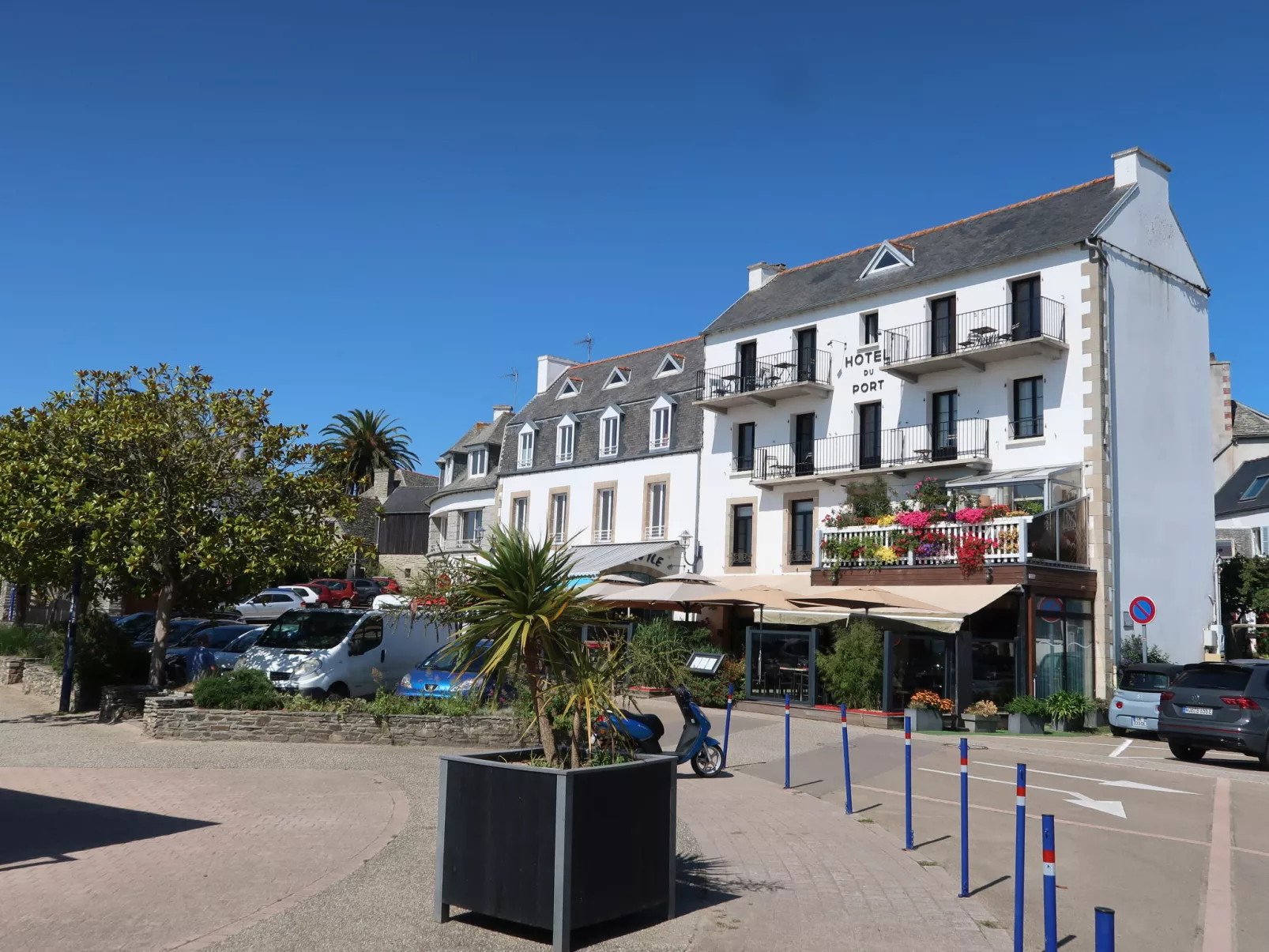 Palet Breton-Area