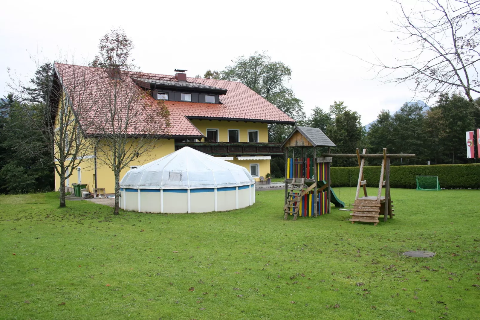 Ferienhaus Rieger-Garten Sommer