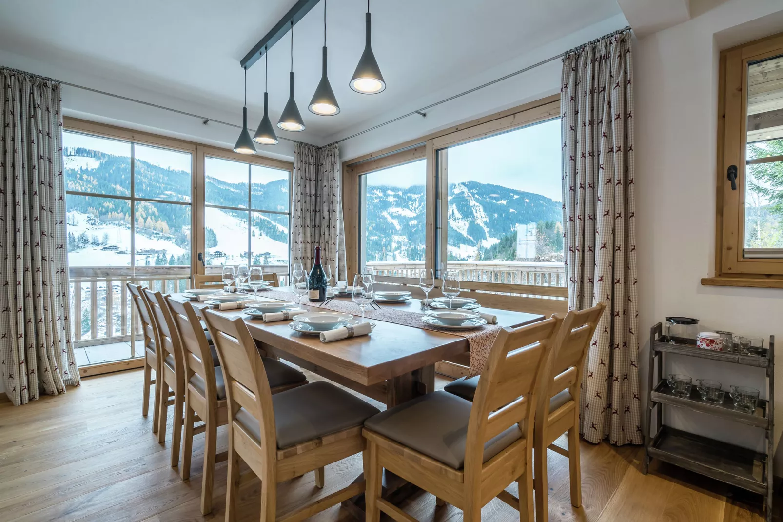 Chalet Lindelodge-Dining room