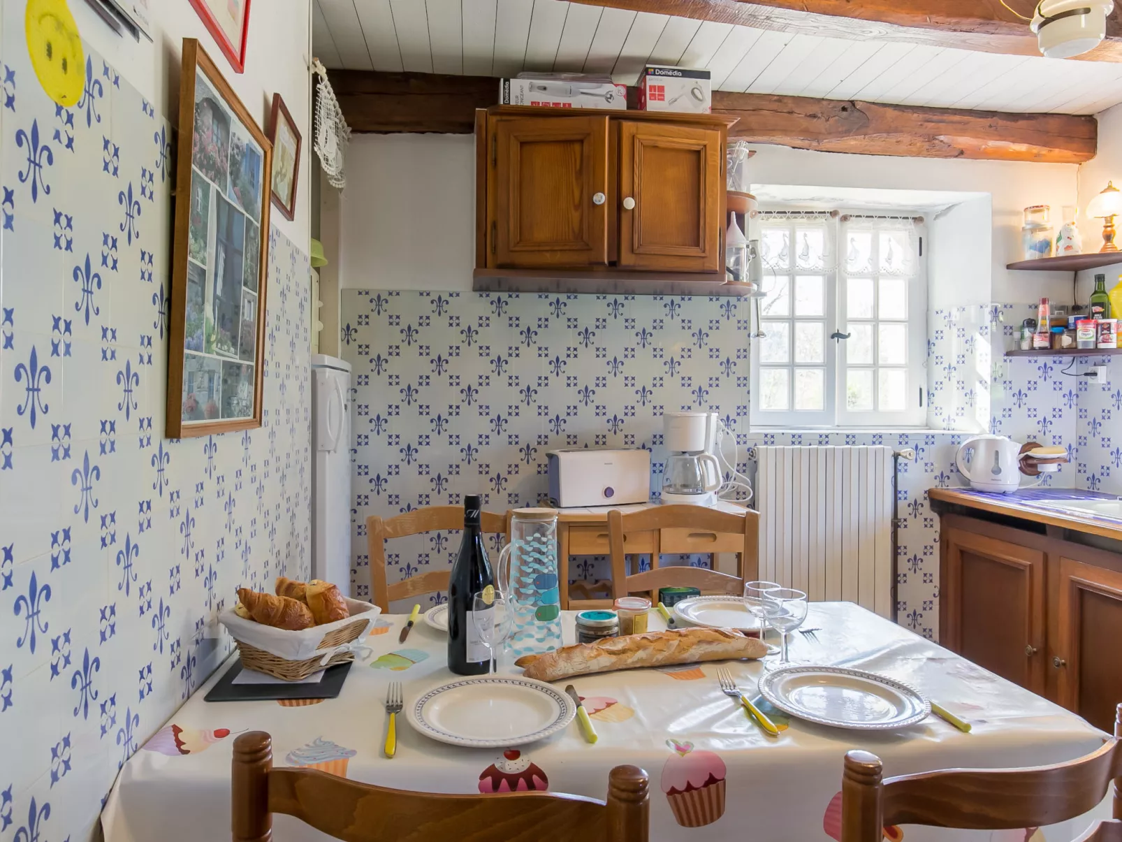 Chaumiere Natelliou-Dedans