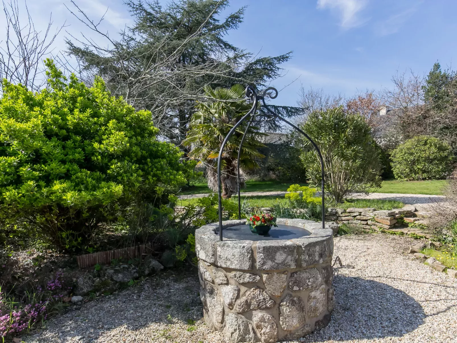 Chaumiere Natelliou-Dehors