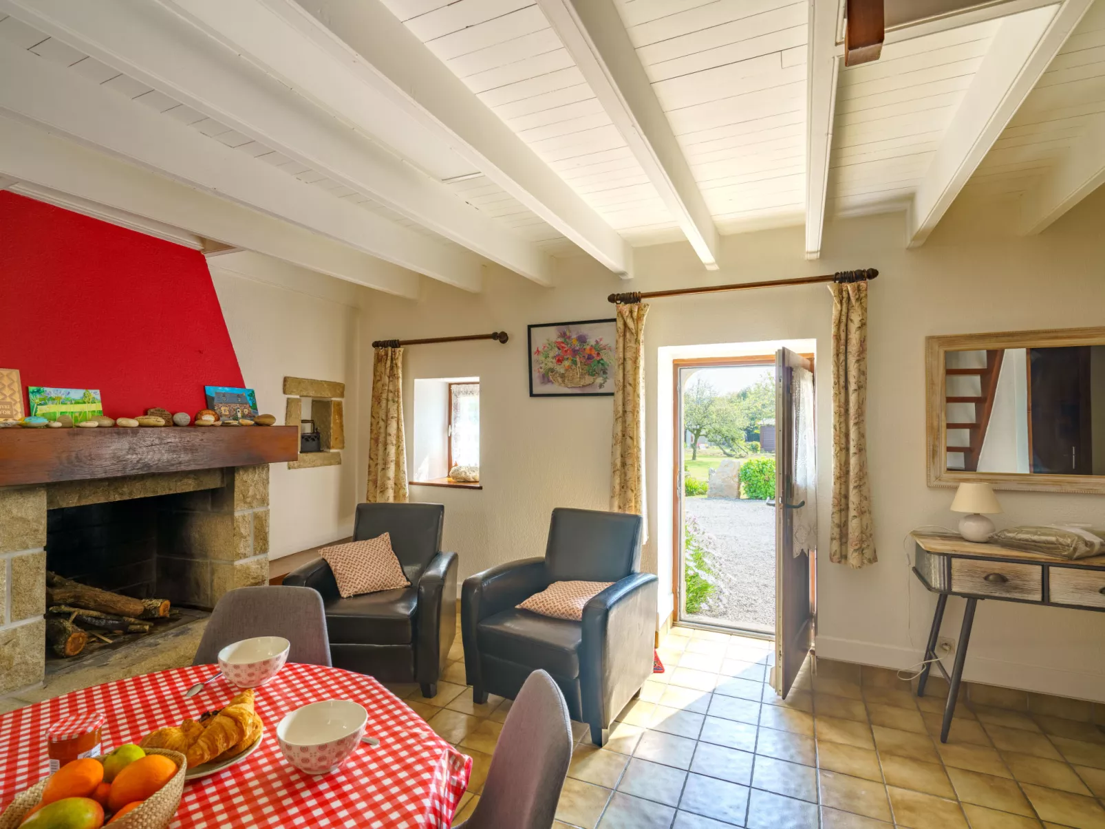 Chez Jeanne-Inside