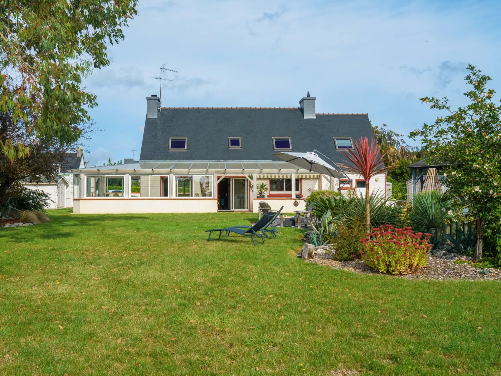 Guiriden-Outside