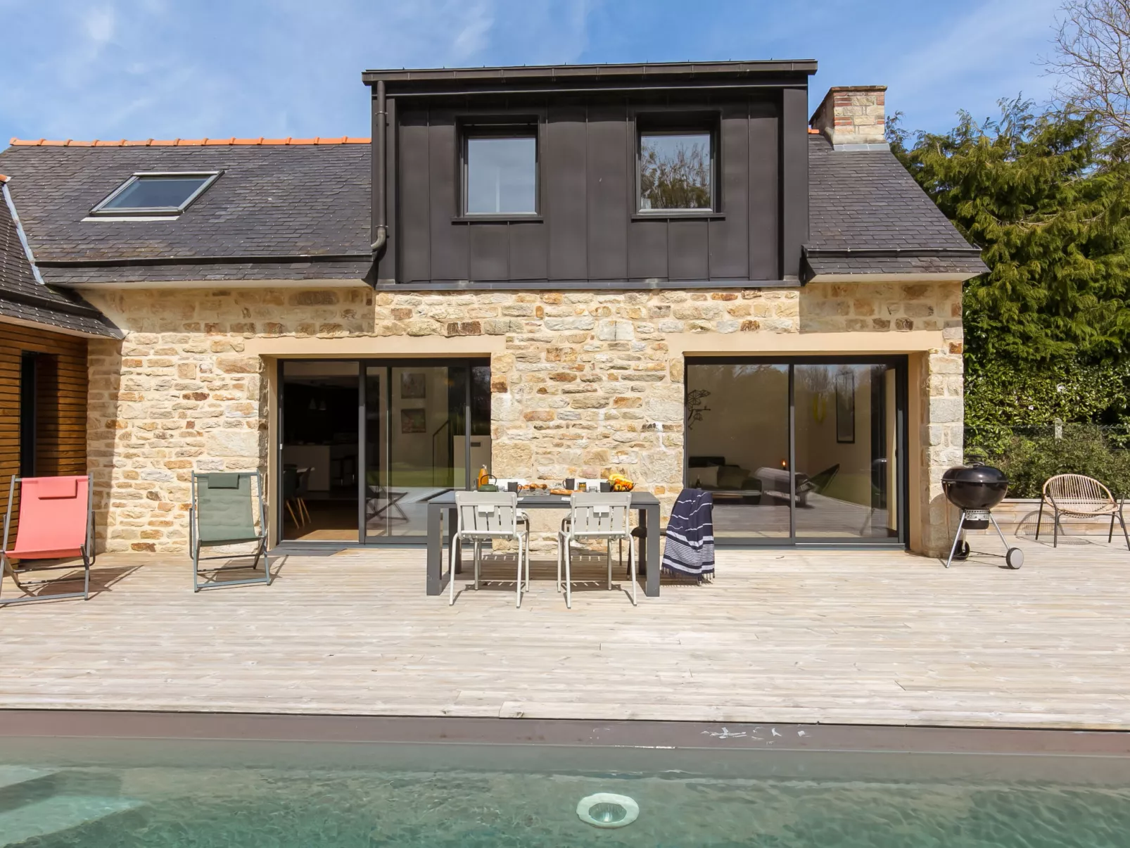 Breizh Riviera-Outside