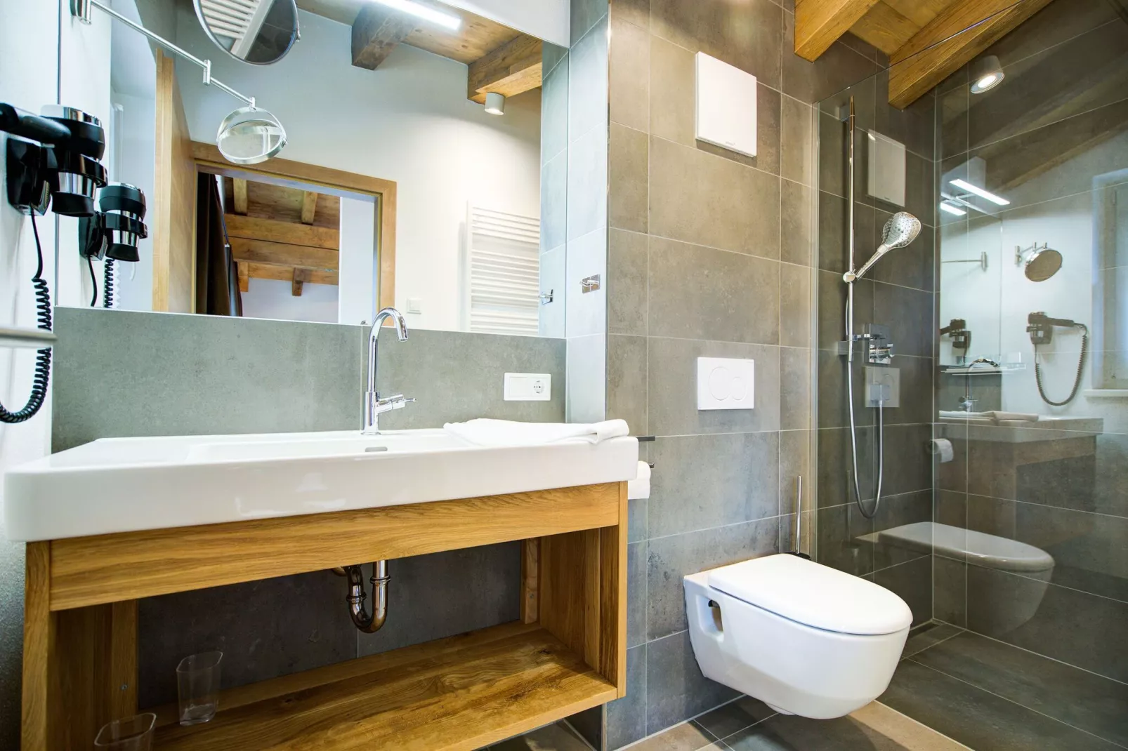 Chalet Elisabeth-Bathroom