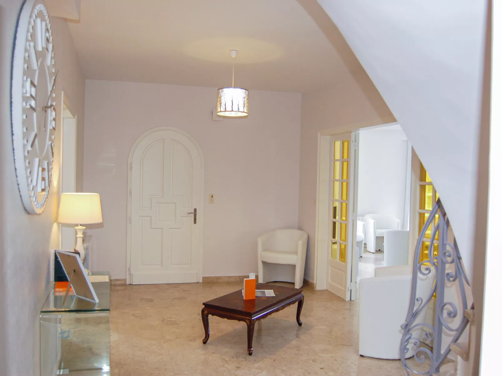 La Villa-Drinnen