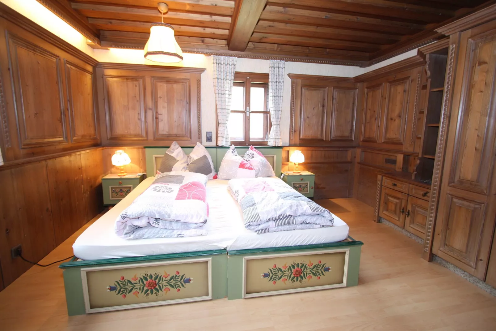 Simone-Bedroom