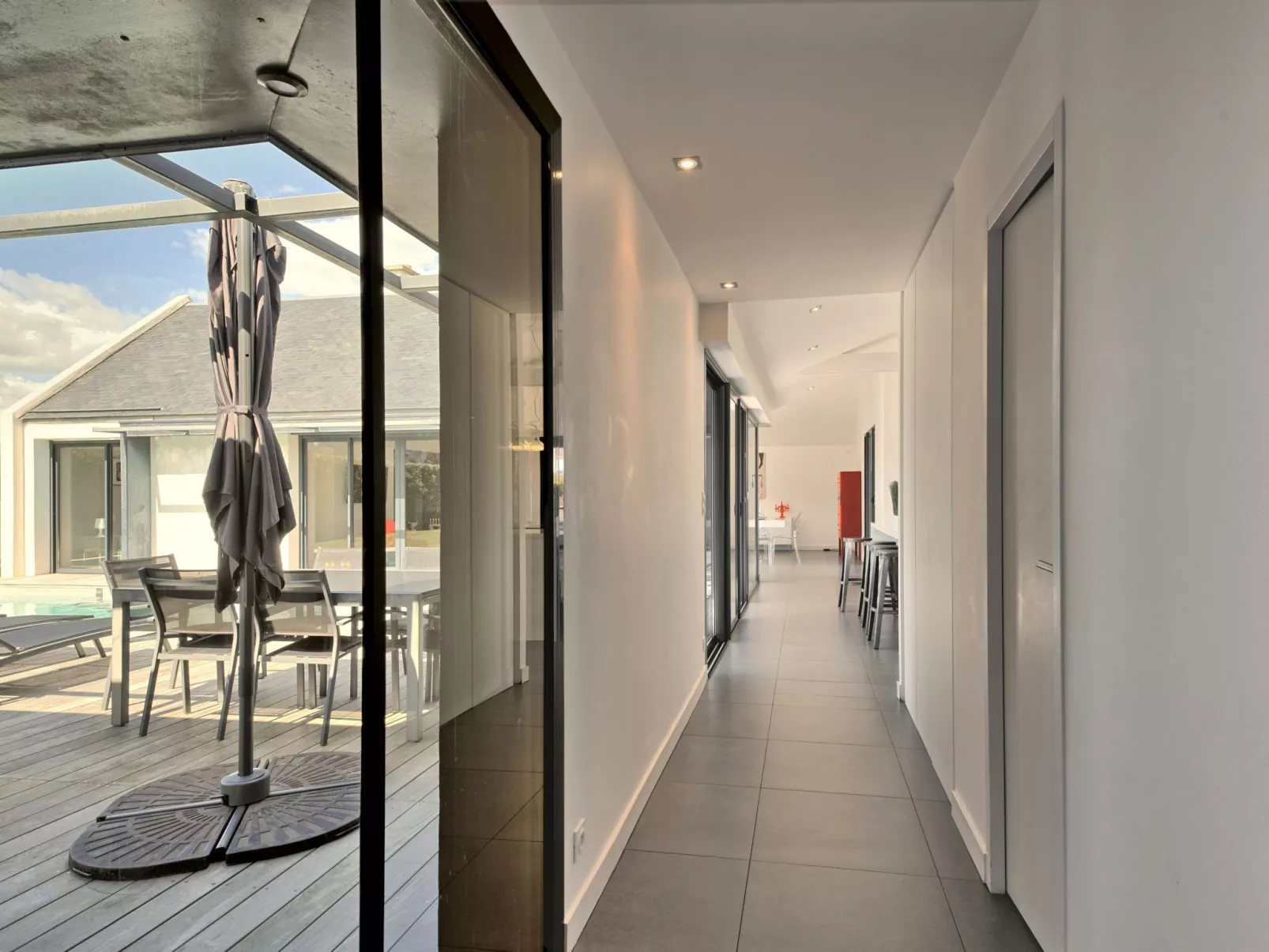 Villa Noalou-Inside