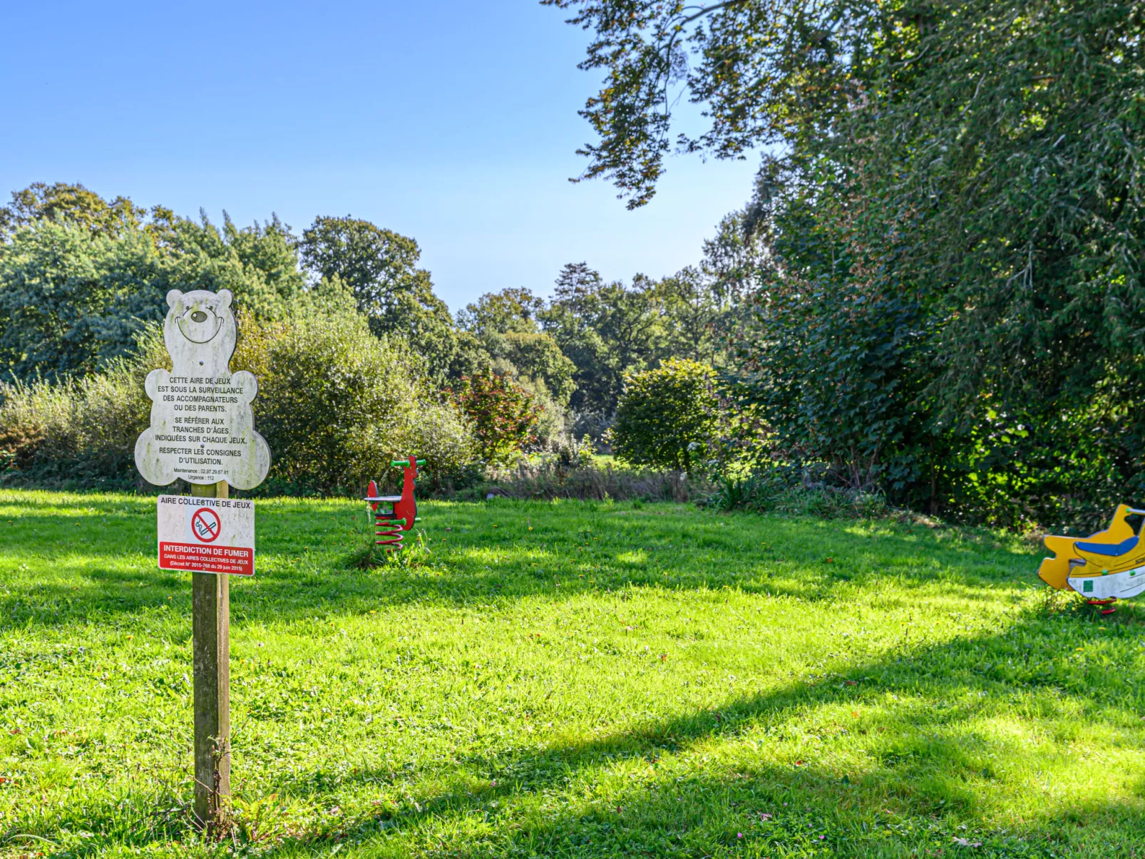 Château De Kergonano-Outside