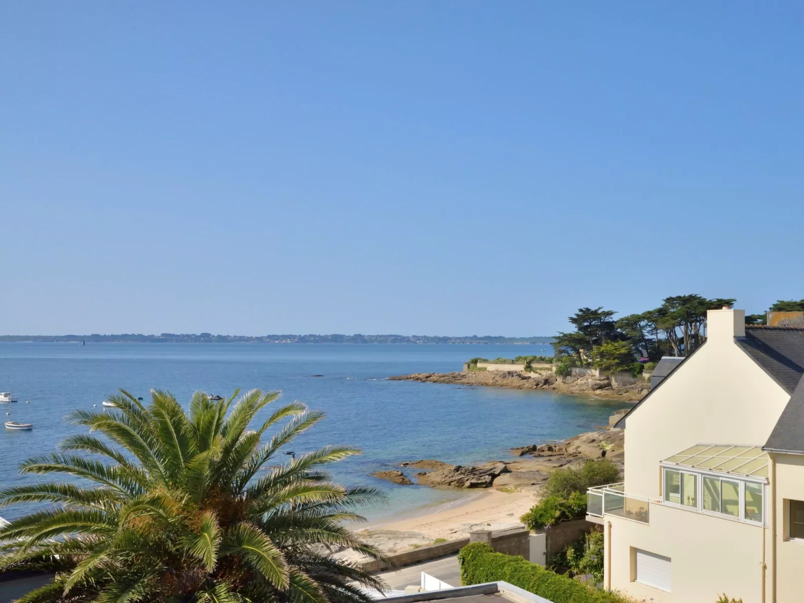 Belle Vue Mer et Groix-Outside
