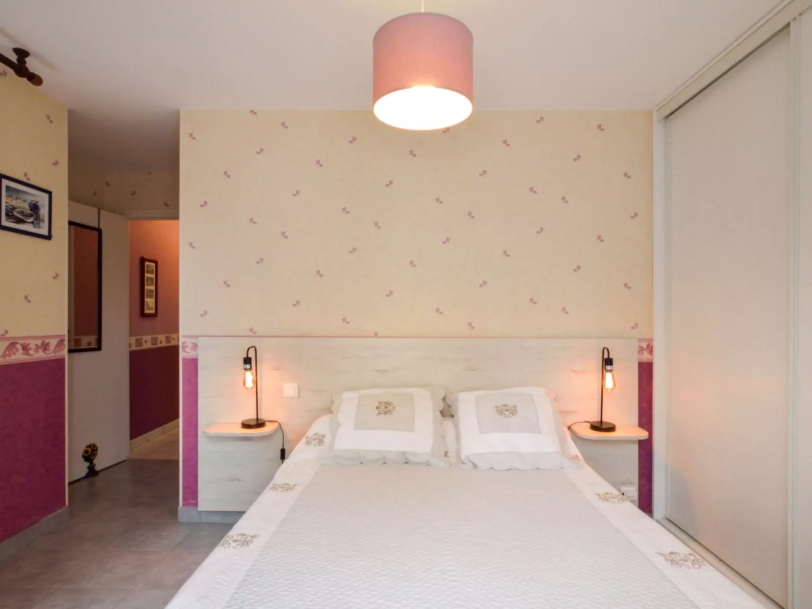 Houat-Inside