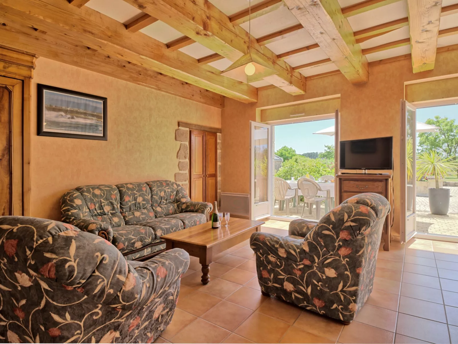Houat-Hoedic-Belle-Ile-Inside