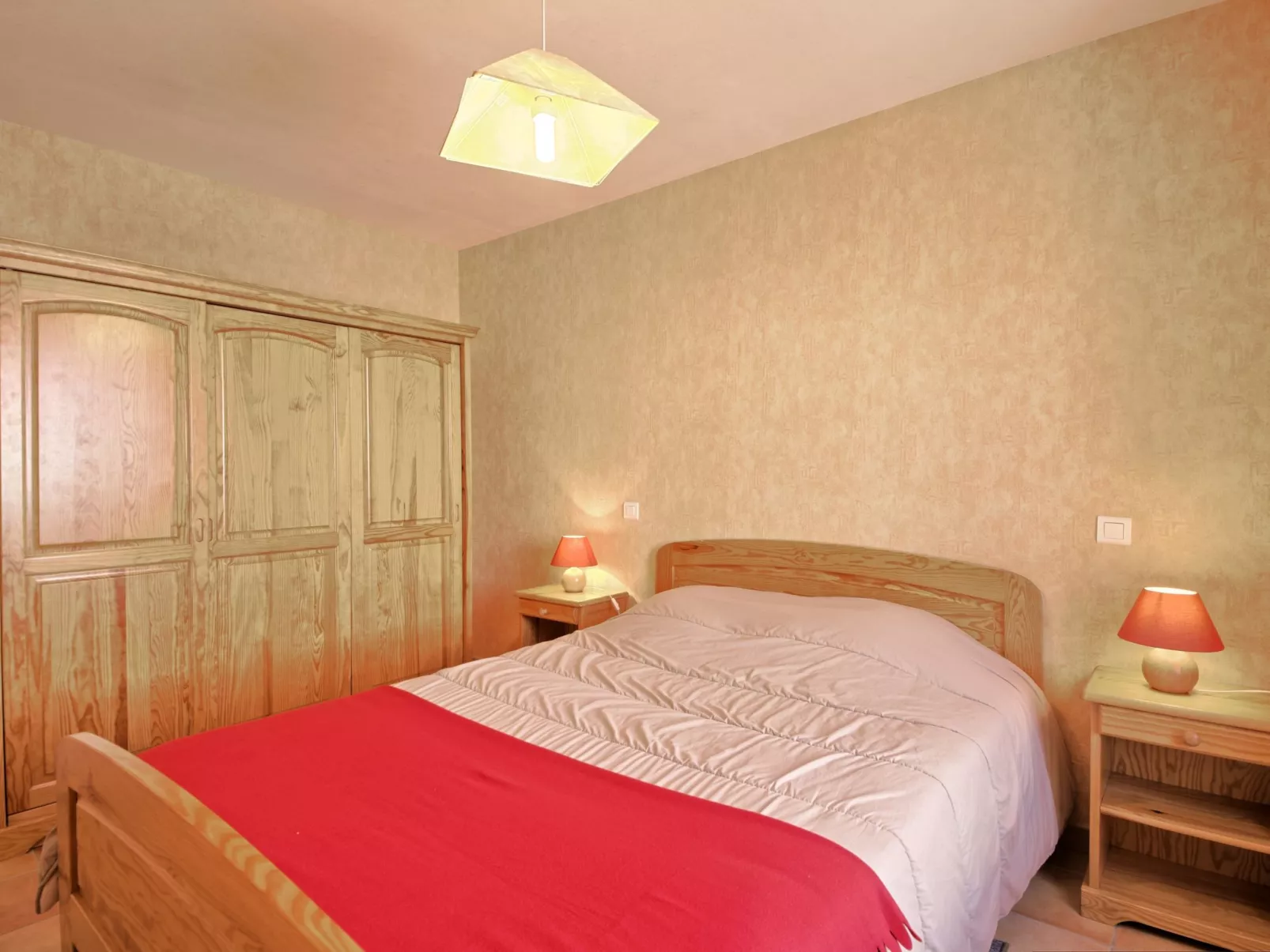 Houat-Hoedic-Belle-Ile-Inside