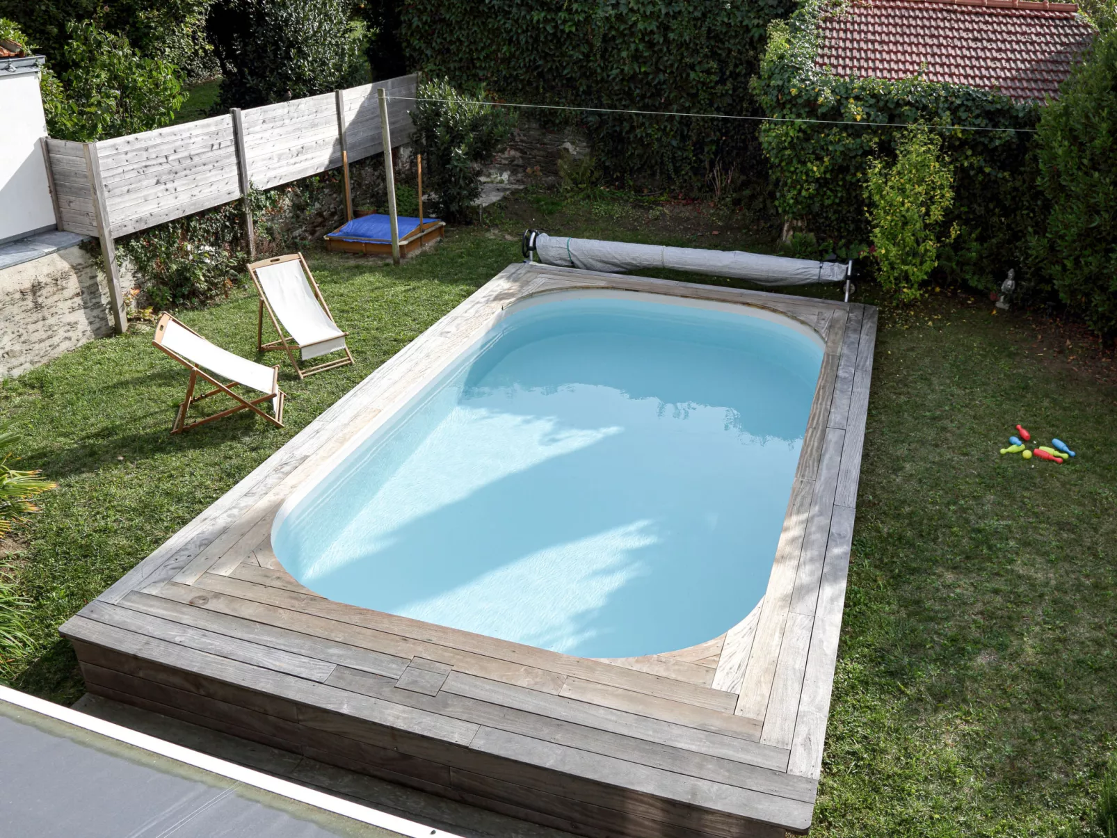 Le Bain du Papillon-Outside