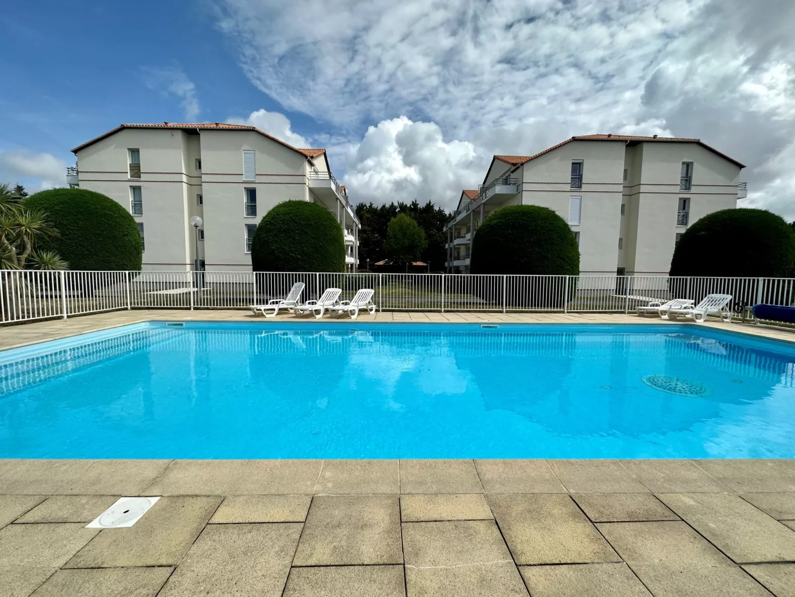 Le Hameau du Golf-Draußen