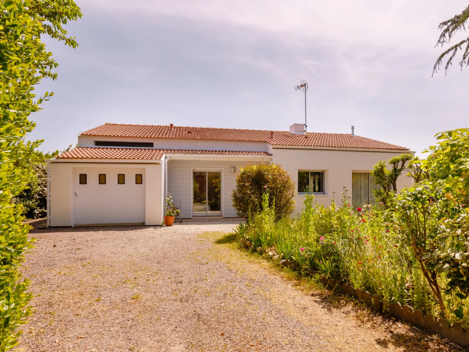 Villa Les Cygnes-Outside