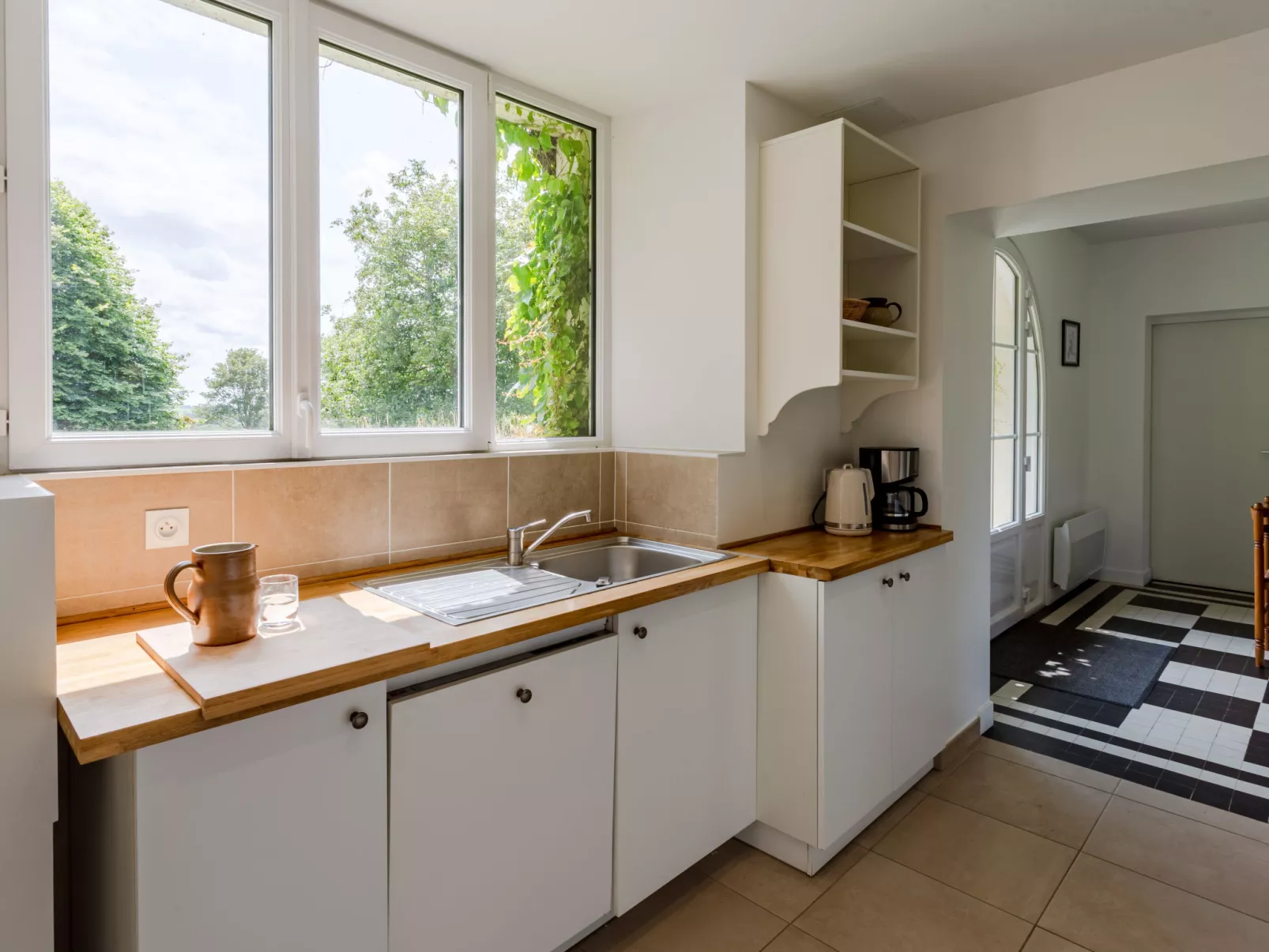 Maison Sainte Claire-Inside