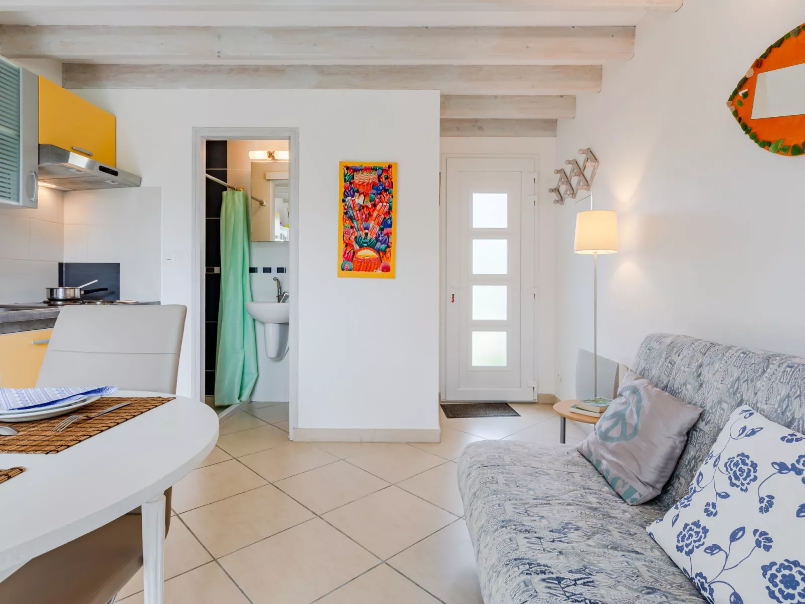 La Plage-Inside