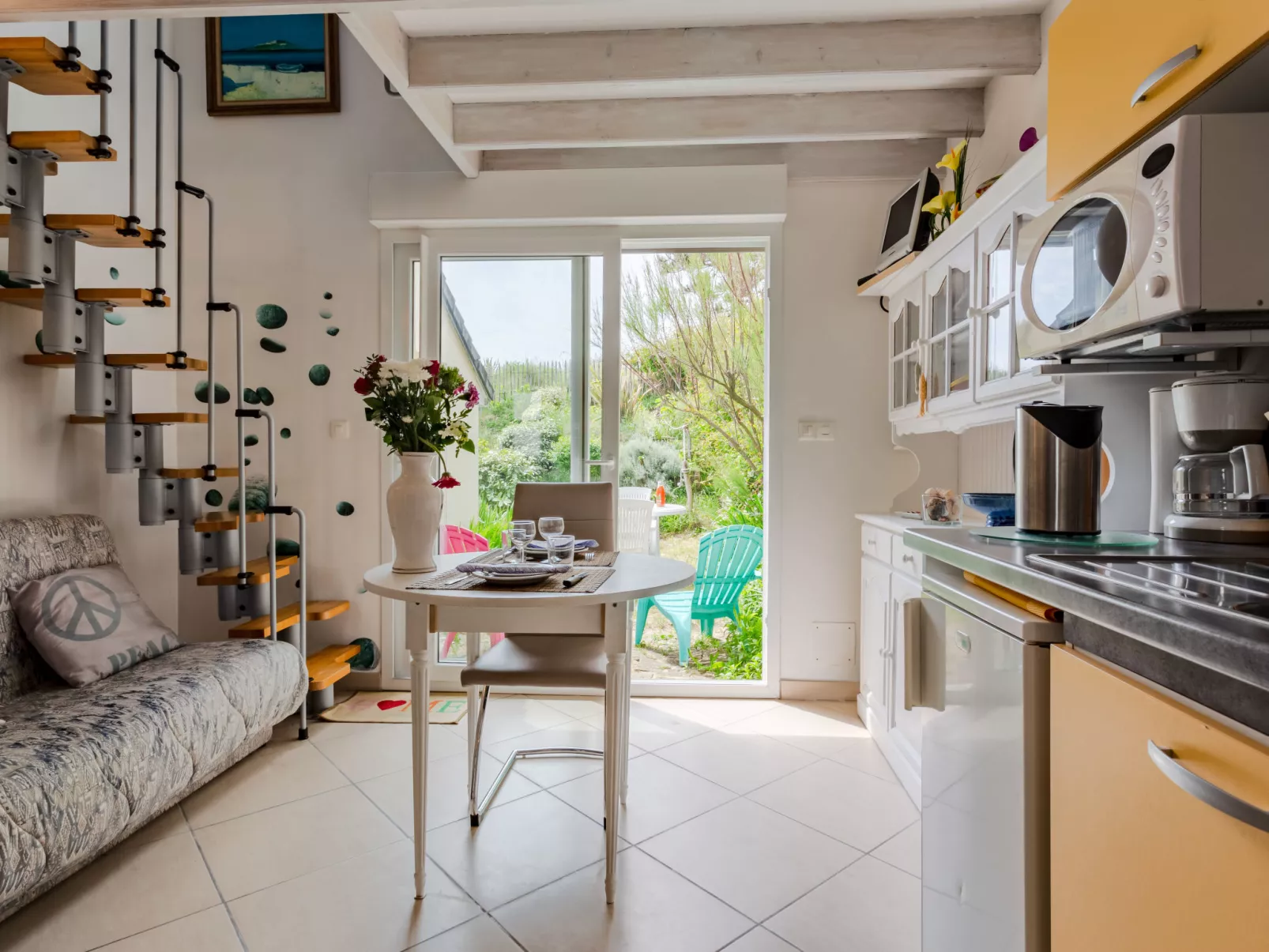 La Plage-Inside