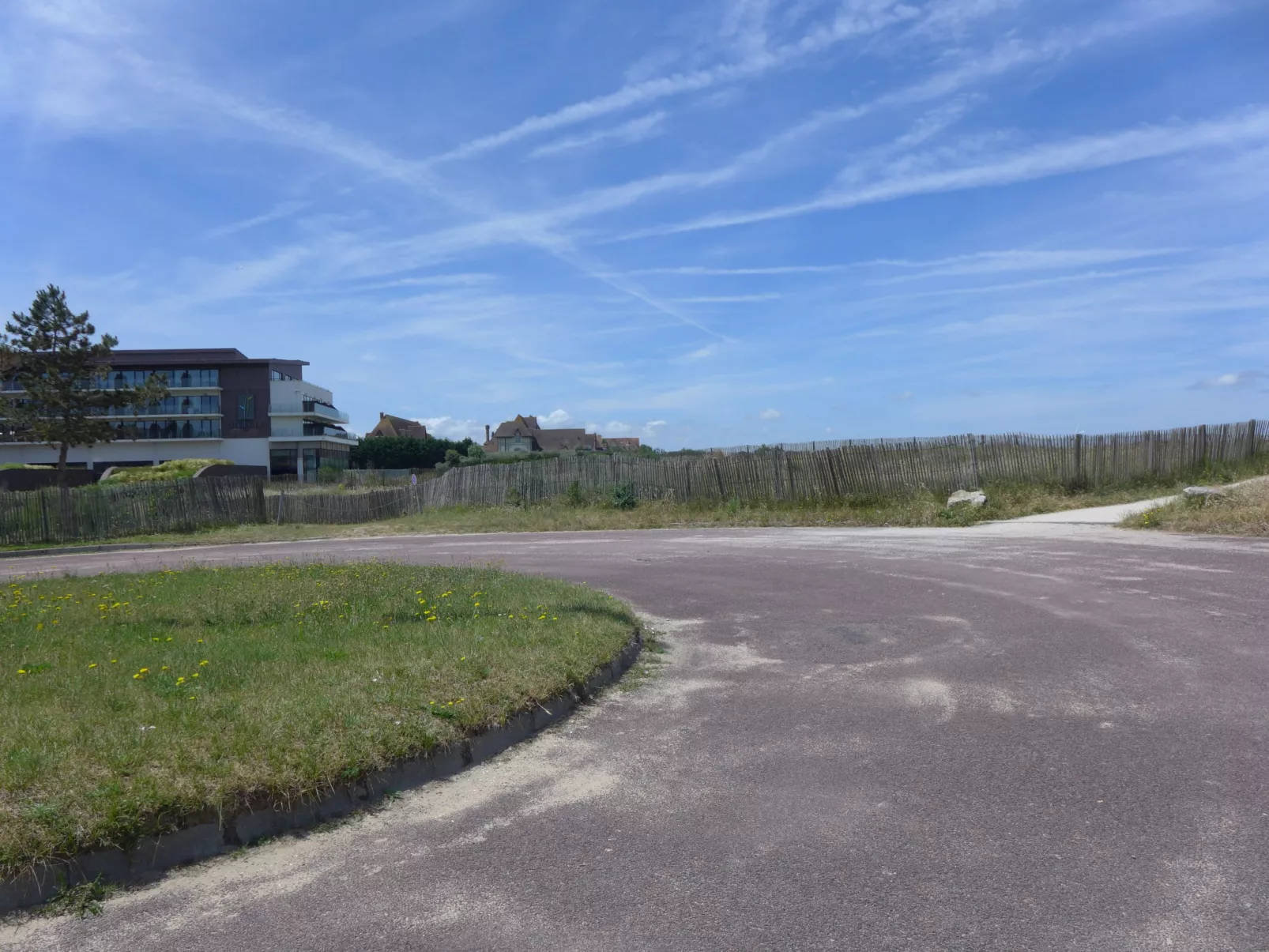 Cabourg Plage-Outside