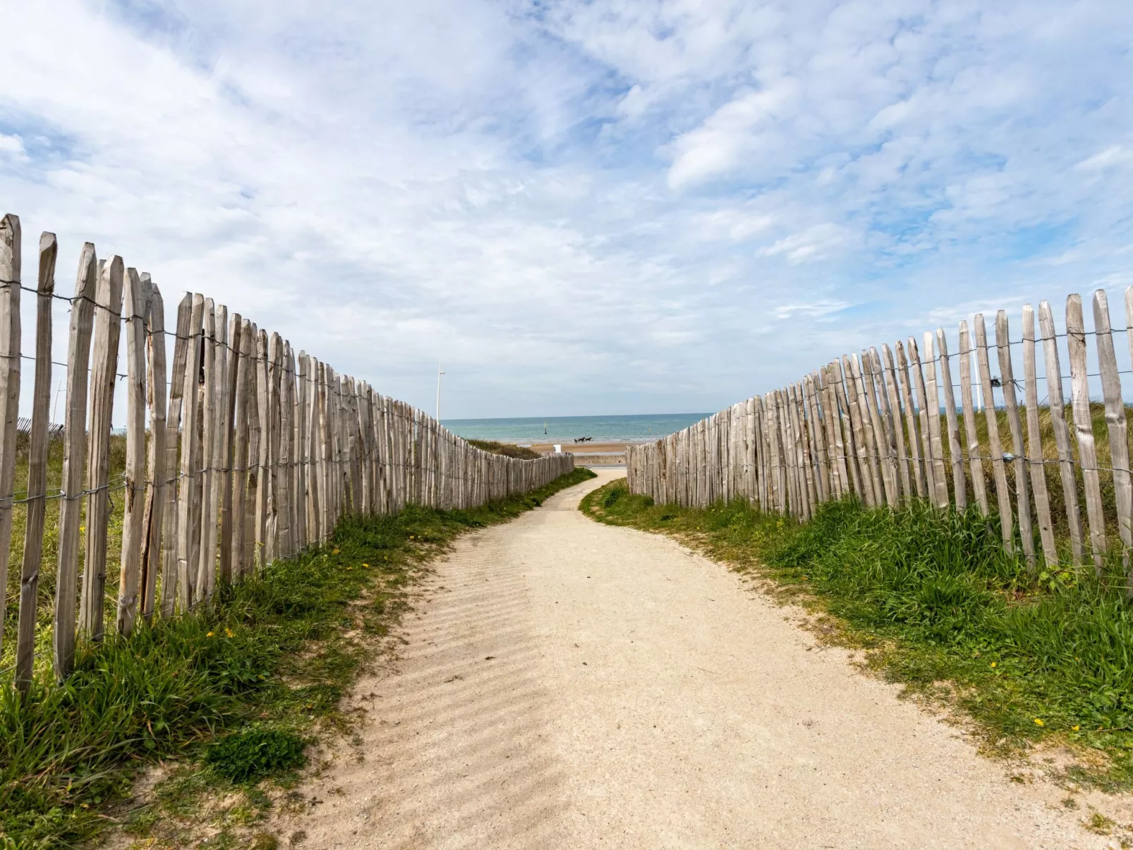 Cabourg Plage-Outside