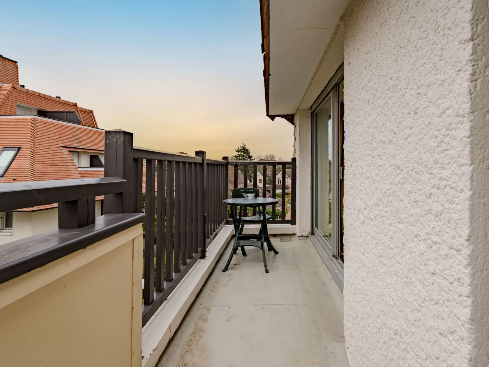 Bel Cabourg-Outside