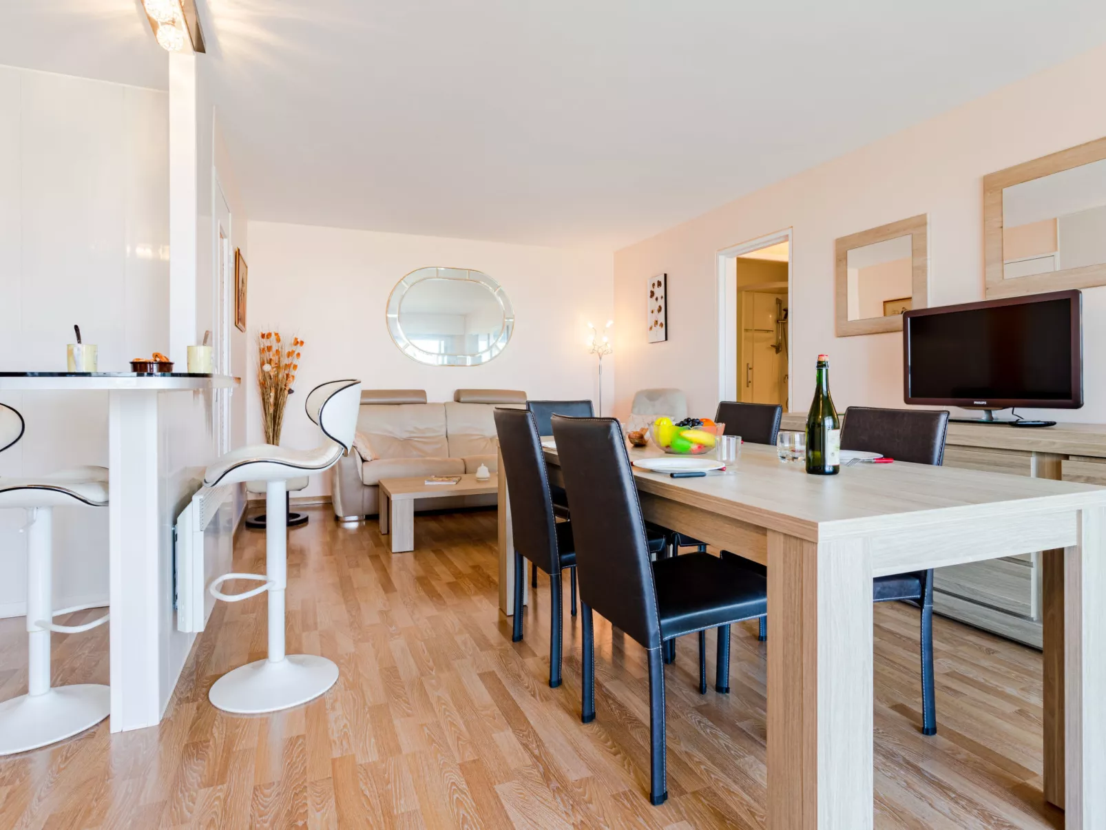 Cap Cabourg-Inside