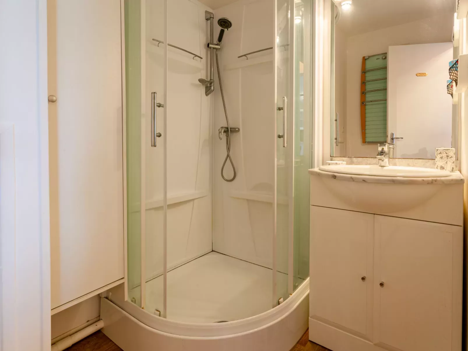 Cap Cabourg-Inside