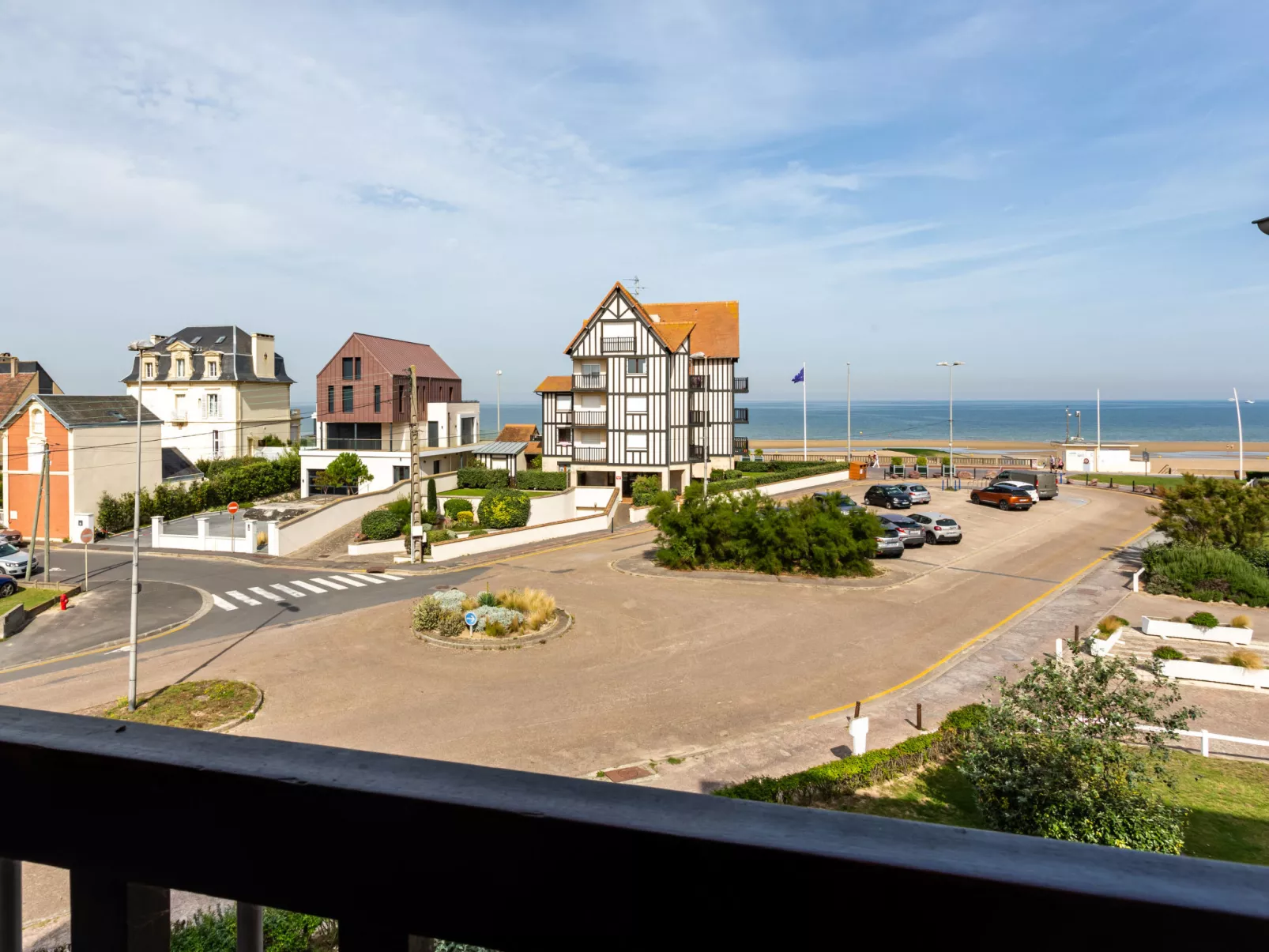 Cap Cabourg-Outside