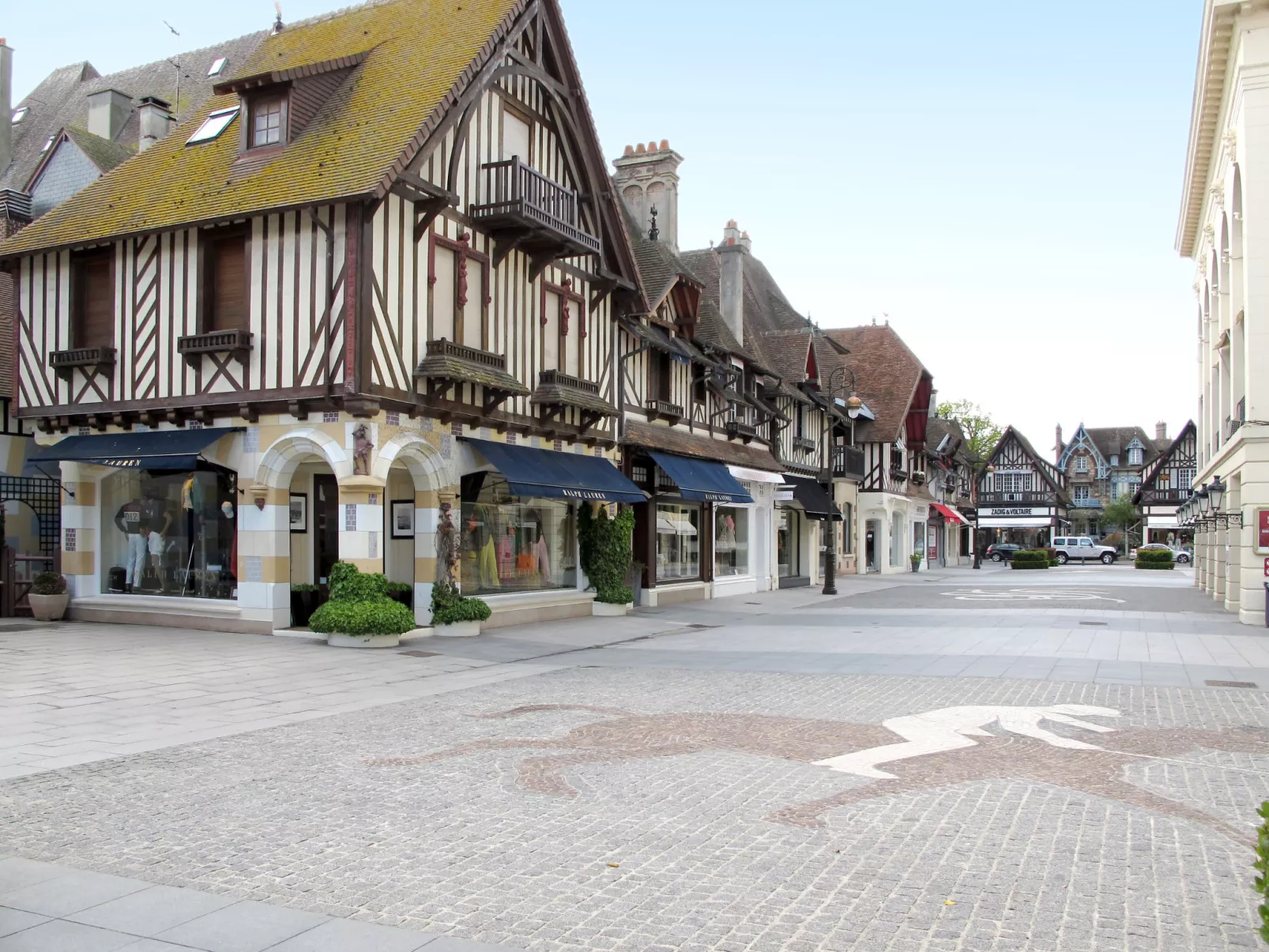 Pavillon Gabriel-Area