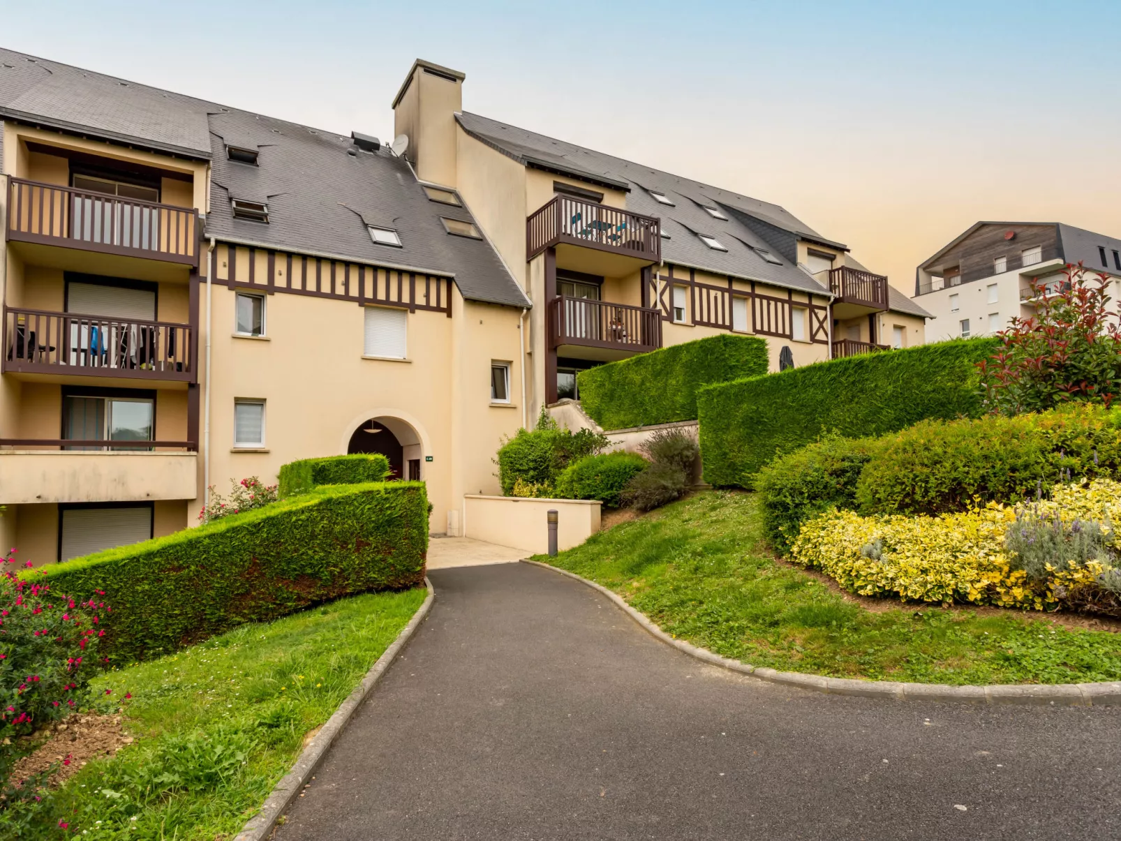 Le Domaine du Vert Coteau-Outside