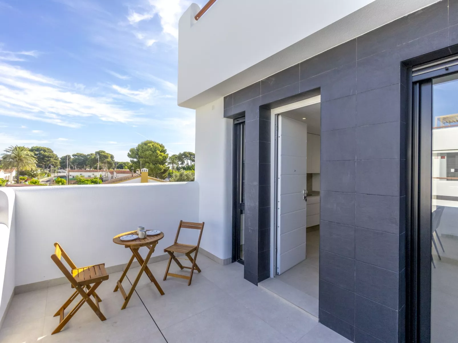 Tropical Beach Penthouse-Dedans