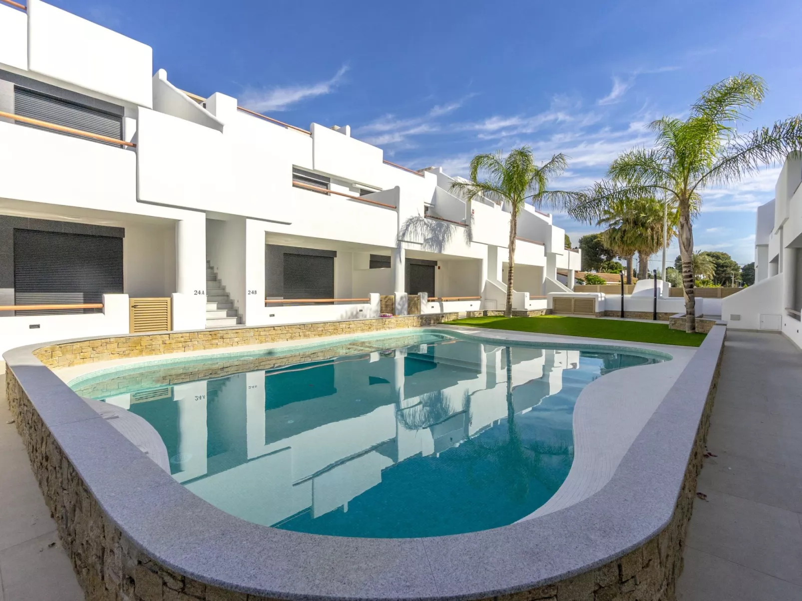 Tropical Beach Penthouse-Dehors