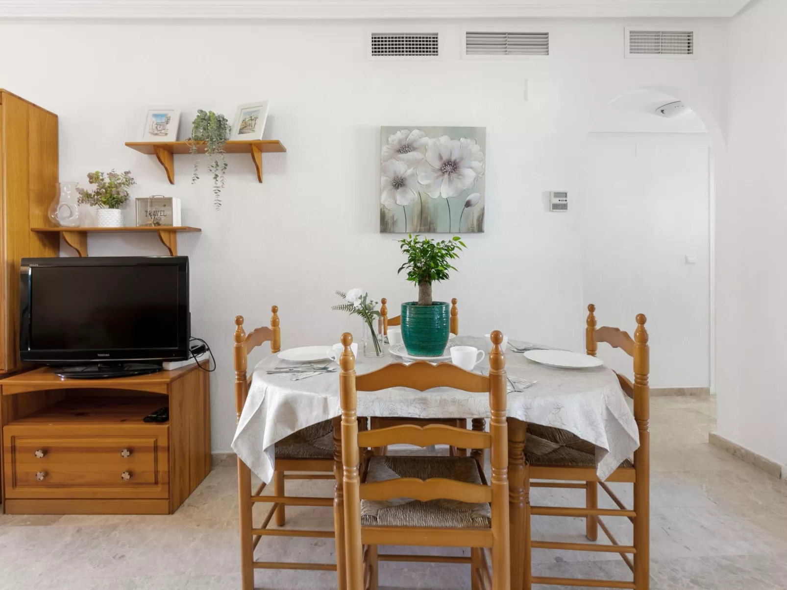 Las Calitas Bloque III-Inside
