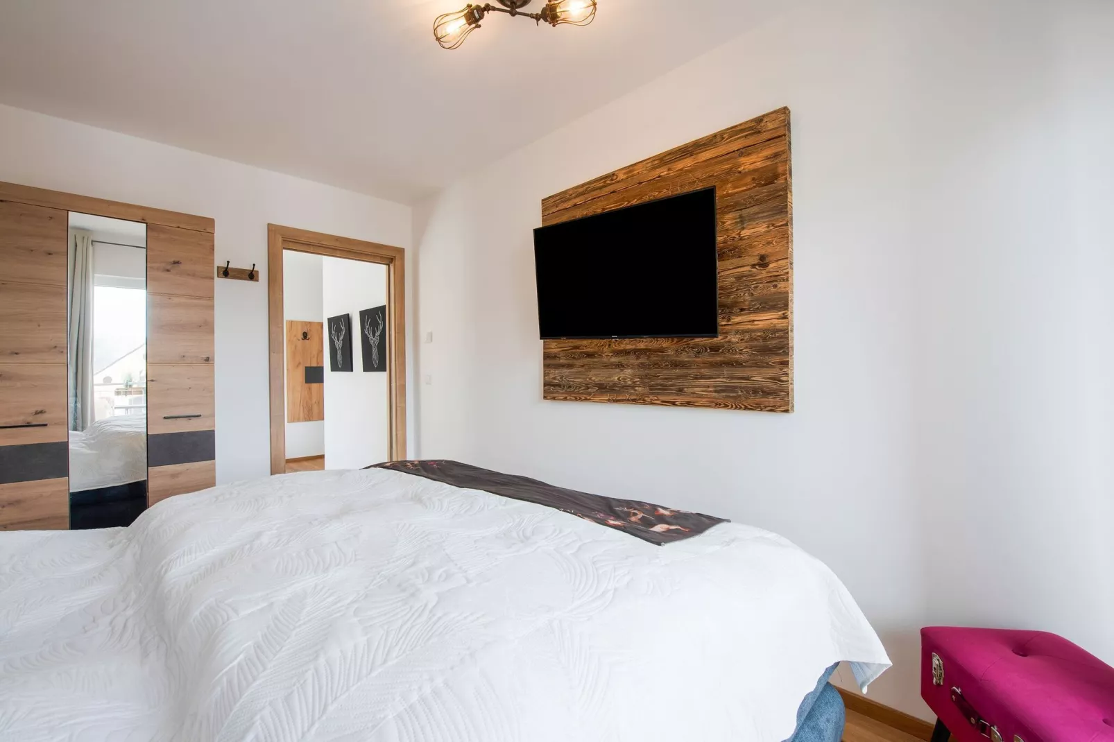 Ski & Nature Top 7-Bedroom