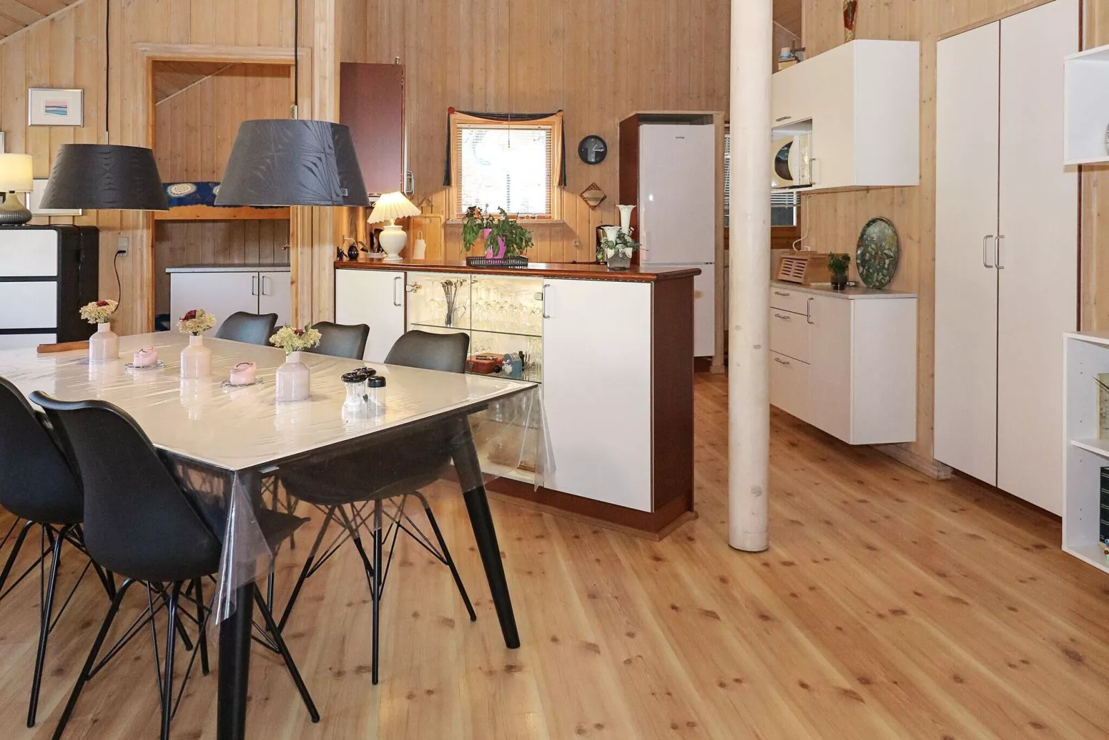 10 person holiday home in Hadsund
