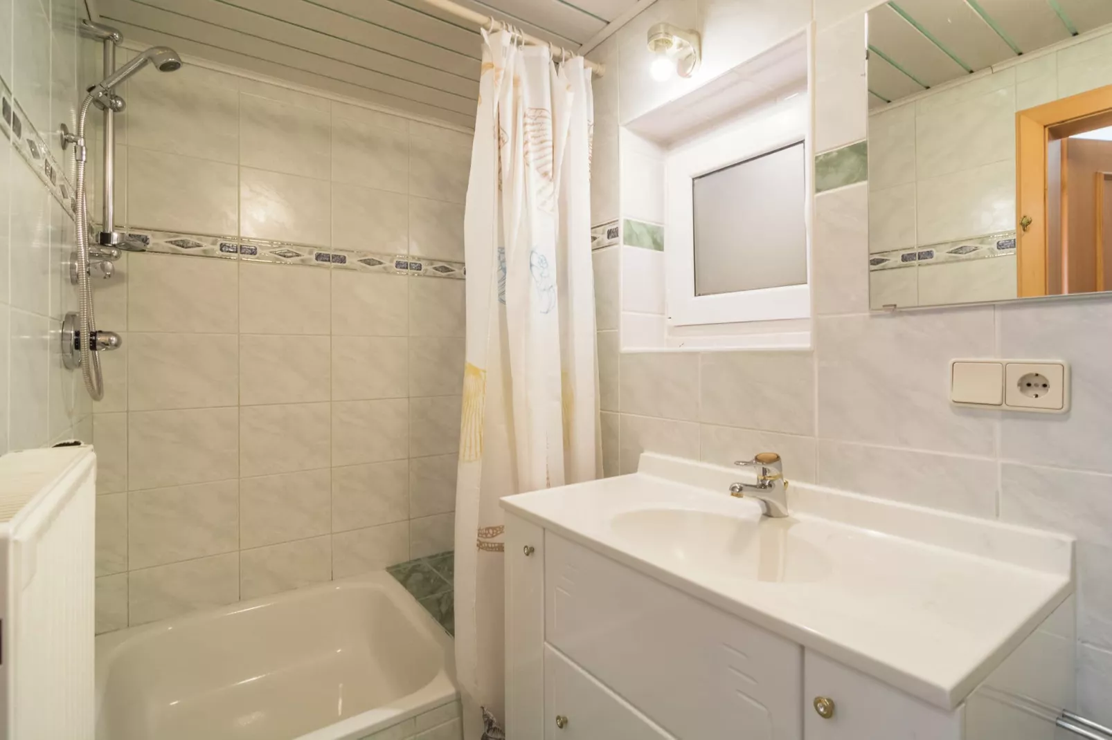 Chalet Mariapfarr-Badezimmer