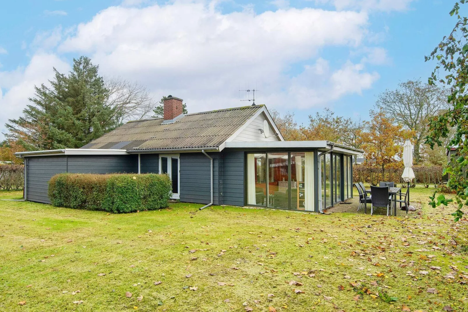 6 person holiday home in Hemmet-By Traum-View